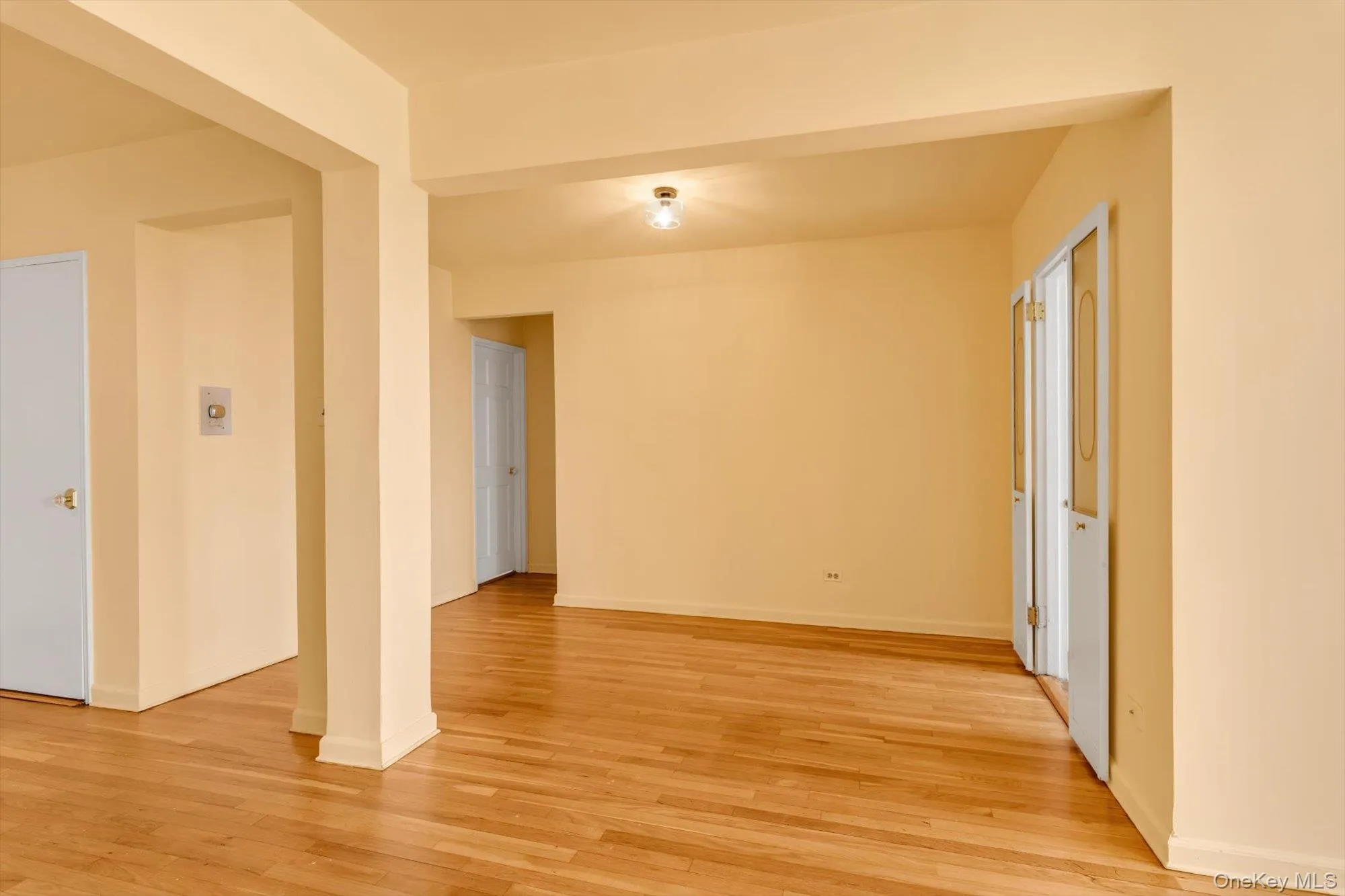 83-35 139 Street, New York, NY, 2 Bedrooms Bedrooms, 5 Rooms Rooms,1 BathroomBathrooms,Residential,For Rent,139,0,000177 83-35 139 Street, New York, NY, 2 Bedrooms Bedrooms, 5 Rooms Rooms,1 BathroomBathrooms,Residential,For Rent,139,0,000177