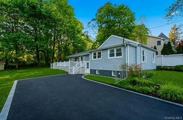 21 Newfoundland Avenue, Huntington, NY, 4 Bedrooms Bedrooms, 7 Rooms Rooms,3 BathroomsBathrooms,Residential,For Rent,Newfoundland,0,000180 21 Newfoundland Avenue, Huntington, NY, 4 Bedrooms Bedrooms, 7 Rooms Rooms,3 BathroomsBathrooms,Residential,For Rent,Newfoundland,0,000180