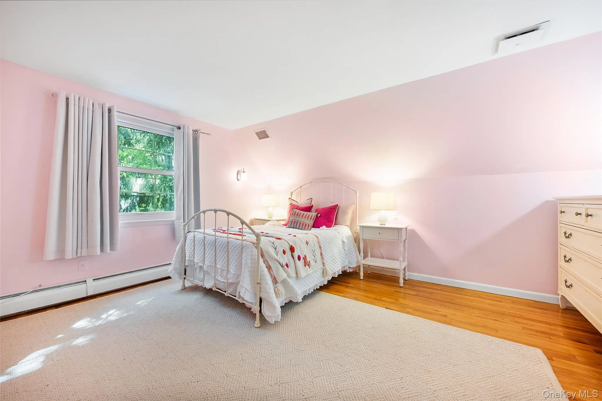 52 Midland Avenue, Eastchester, NY, 4 Bedrooms Bedrooms, 9 Rooms Rooms,3 BathroomsBathrooms,Residential,For Rent,Midland,0,000181 52 Midland Avenue, Eastchester, NY, 4 Bedrooms Bedrooms, 9 Rooms Rooms,3 BathroomsBathrooms,Residential,For Rent,Midland,0,000181