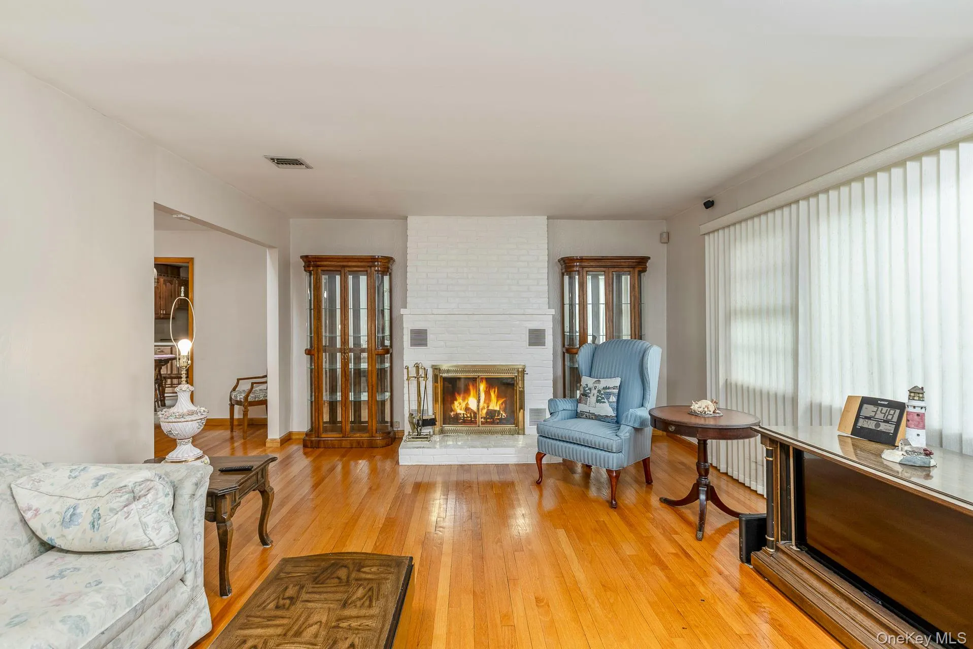 1431 Motor Parkway, Islip, NY, 3 Bedrooms Bedrooms, 9 Rooms Rooms,2 BathroomsBathrooms,Residential,For Rent,Motor,0,000184 1431 Motor Parkway, Islip, NY, 3 Bedrooms Bedrooms, 9 Rooms Rooms,2 BathroomsBathrooms,Residential,For Rent,Motor,0,000184
