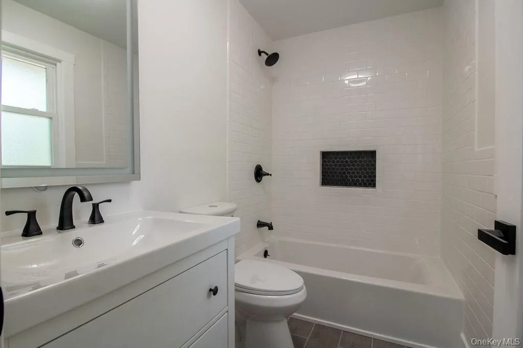 31 Marion Avenue, Wawarsing, NY, 3 Bedrooms Bedrooms, 6 Rooms Rooms,2 BathroomsBathrooms,Residential,For Rent,Marion,0,000186 31 Marion Avenue, Wawarsing, NY, 3 Bedrooms Bedrooms, 6 Rooms Rooms,2 BathroomsBathrooms,Residential,For Rent,Marion,0,000186