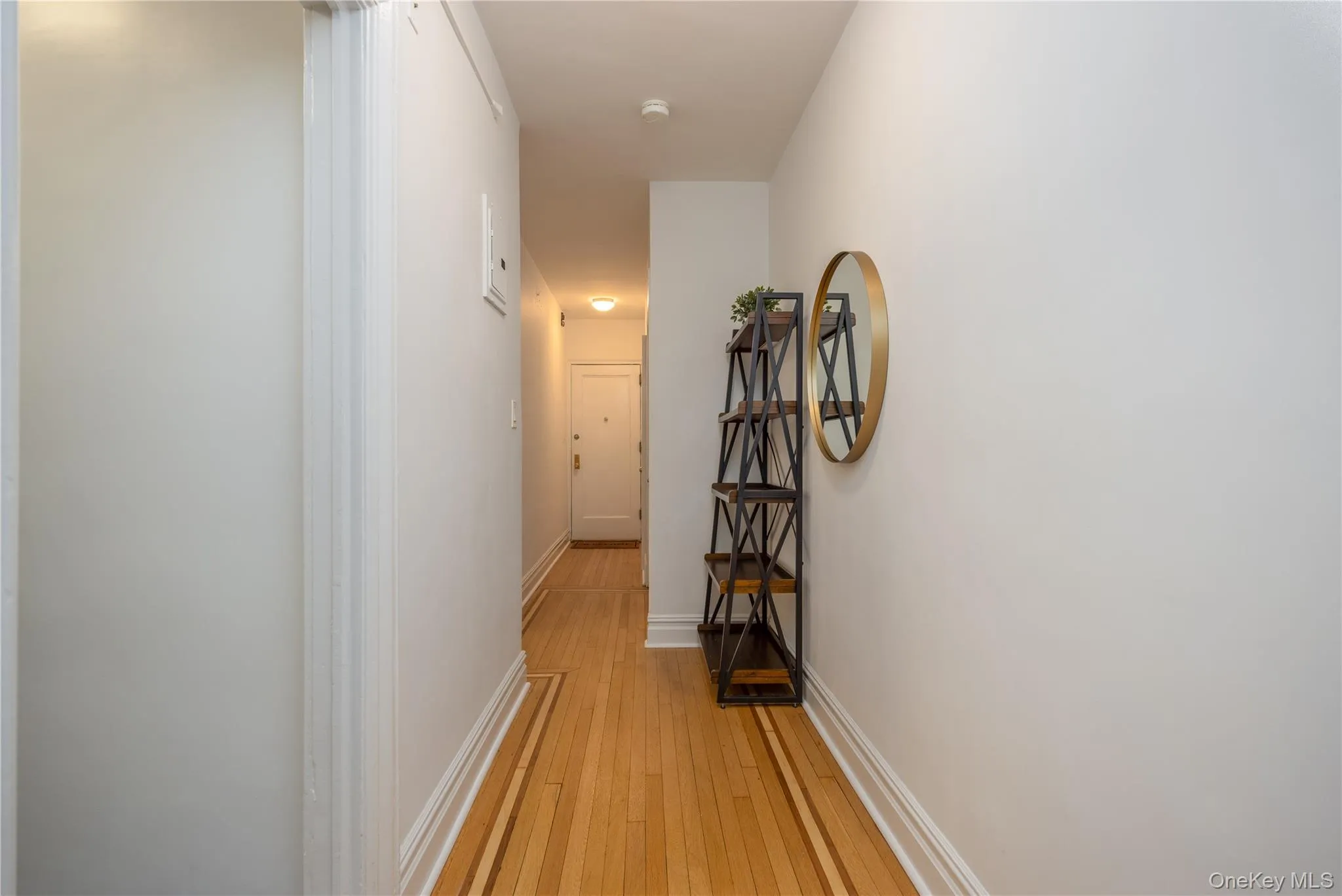 60 Broad Street, Mount Vernon, NY, 1 Bedroom Bedrooms, 3 Rooms Rooms,1 BathroomBathrooms,Residential Sale,For Rent,Broad,0,000187 60 Broad Street, Mount Vernon, NY, 1 Bedroom Bedrooms, 3 Rooms Rooms,1 BathroomBathrooms,Residential Sale,For Rent,Broad,0,000187