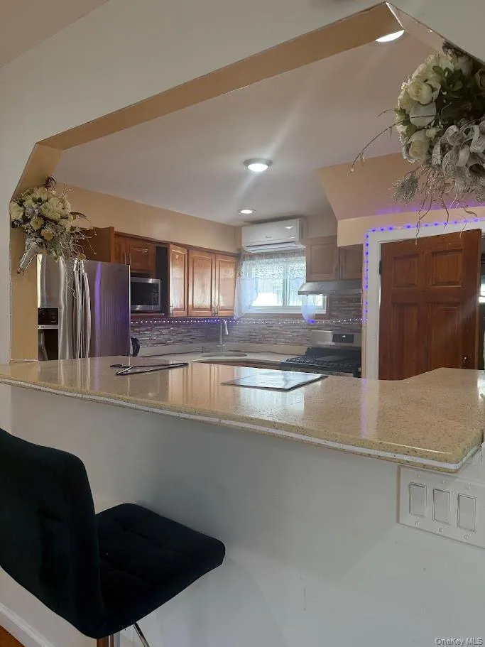 241-11 149th Avenue, New York, NY, 3 Bedrooms Bedrooms, 5 Rooms Rooms,2 BathroomsBathrooms,Residential Lease,For Rent,149th,0,1000190 241-11 149th Avenue, New York, NY, 3 Bedrooms Bedrooms, 5 Rooms Rooms,2 BathroomsBathrooms,Residential Lease,For Rent,149th,0,1000190