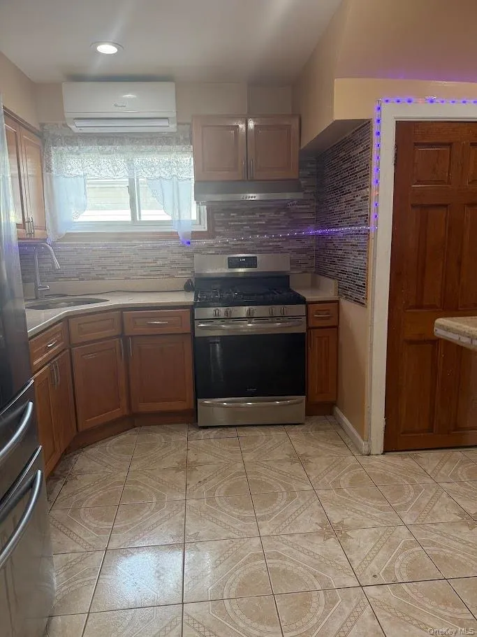 241-11 149th Avenue, New York, NY, 3 Bedrooms Bedrooms, 5 Rooms Rooms,2 BathroomsBathrooms,Residential Lease,For Rent,149th,0,1000190 241-11 149th Avenue, New York, NY, 3 Bedrooms Bedrooms, 5 Rooms Rooms,2 BathroomsBathrooms,Residential Lease,For Rent,149th,0,1000190