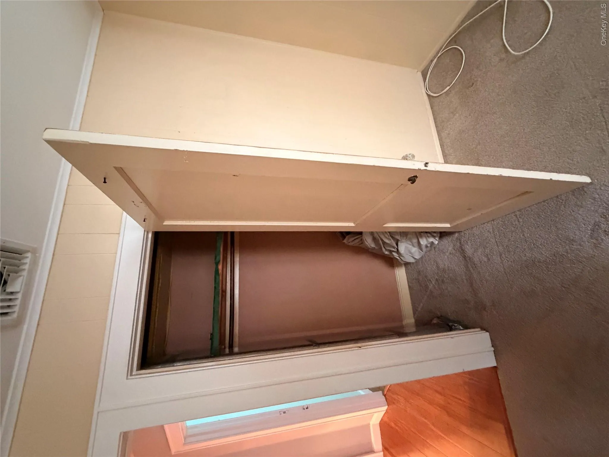 7 Foran Place, Oyster Bay, NY, 2 Bedrooms Bedrooms, 5 Rooms Rooms,1 BathroomBathrooms,Residential Lease,For Rent,Foran,0,1000191 7 Foran Place, Oyster Bay, NY, 2 Bedrooms Bedrooms, 5 Rooms Rooms,1 BathroomBathrooms,Residential Lease,For Rent,Foran,0,1000191