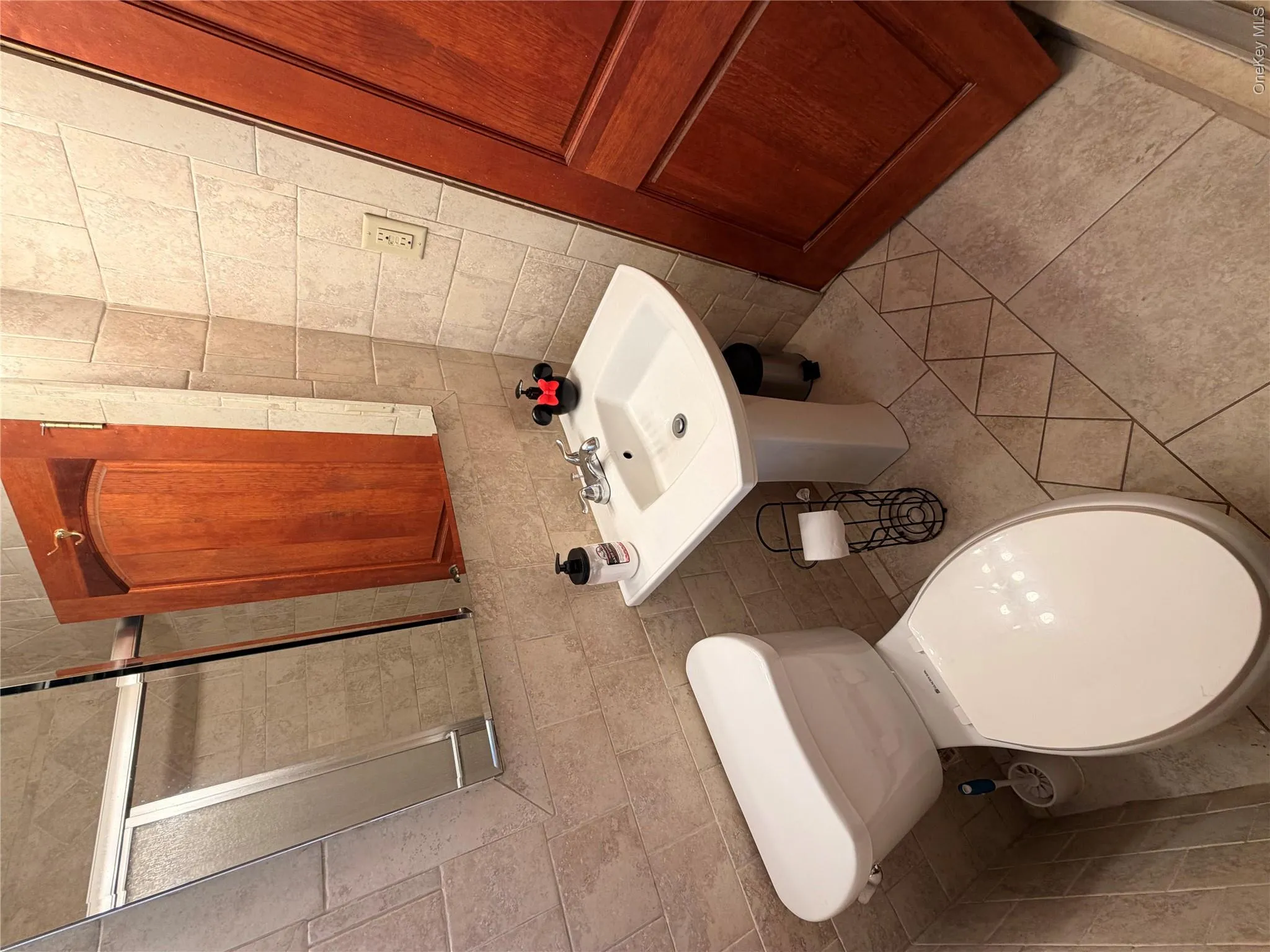 7 Foran Place, Oyster Bay, NY, 2 Bedrooms Bedrooms, 5 Rooms Rooms,1 BathroomBathrooms,Residential Lease,For Rent,Foran,0,1000191 7 Foran Place, Oyster Bay, NY, 2 Bedrooms Bedrooms, 5 Rooms Rooms,1 BathroomBathrooms,Residential Lease,For Rent,Foran,0,1000191