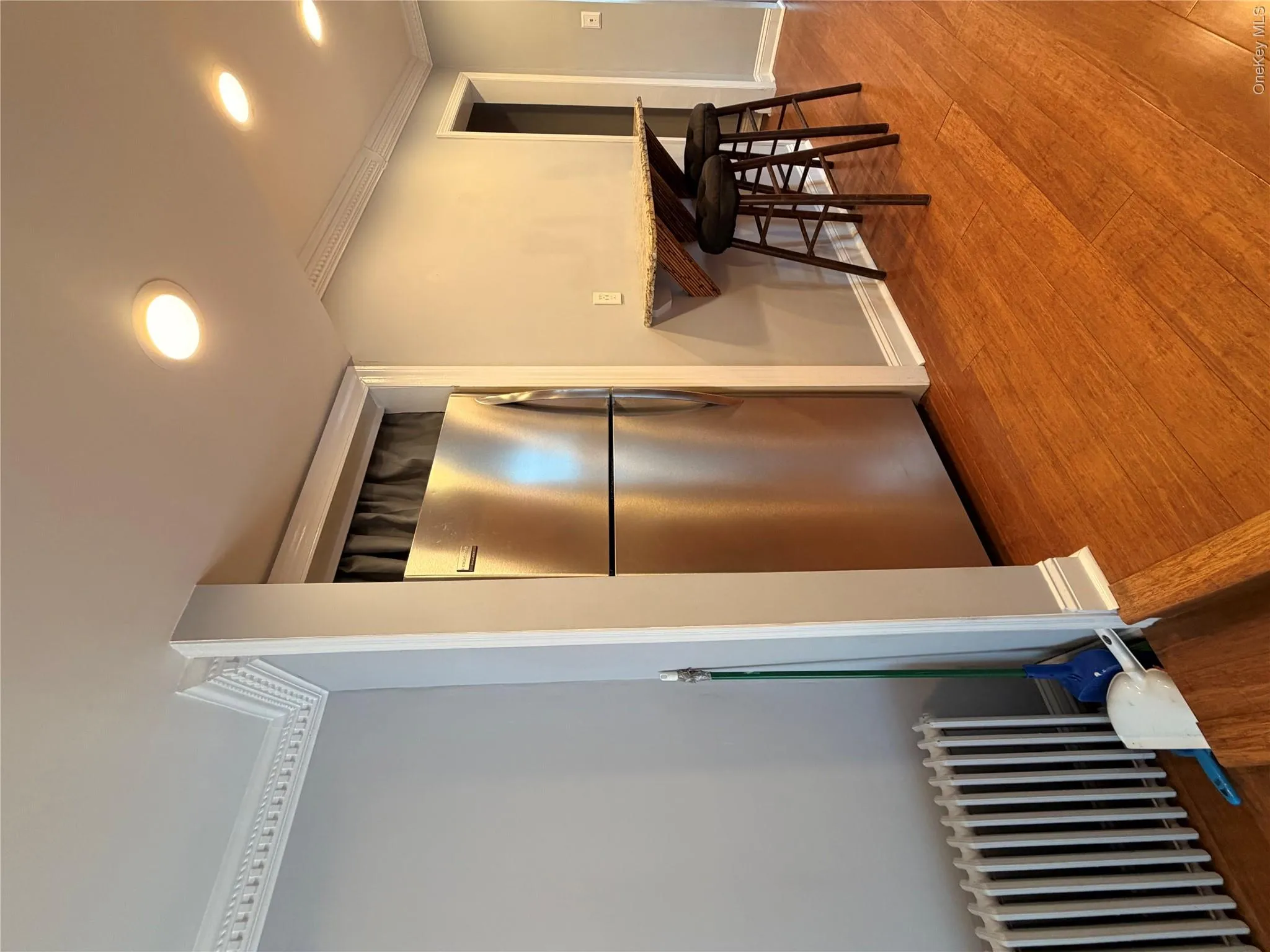 7 Foran Place, Oyster Bay, NY, 2 Bedrooms Bedrooms, 5 Rooms Rooms,1 BathroomBathrooms,Residential Lease,For Rent,Foran,0,1000191 7 Foran Place, Oyster Bay, NY, 2 Bedrooms Bedrooms, 5 Rooms Rooms,1 BathroomBathrooms,Residential Lease,For Rent,Foran,0,1000191