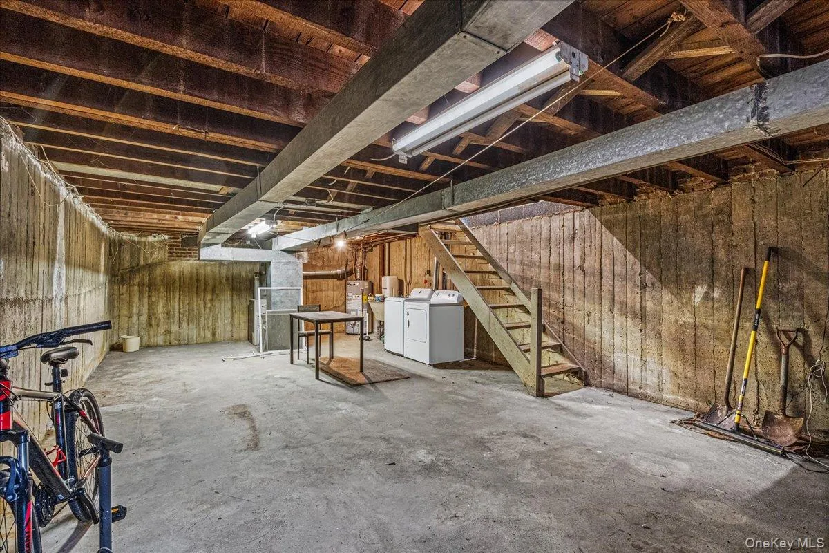 169-01 22nd Avenue, New York, NY, 3 Bedrooms Bedrooms, 6 Rooms Rooms,1 BathroomBathrooms,Residential,For Rent,22nd,0,1000193 169-01 22nd Avenue, New York, NY, 3 Bedrooms Bedrooms, 6 Rooms Rooms,1 BathroomBathrooms,Residential,For Rent,22nd,0,1000193