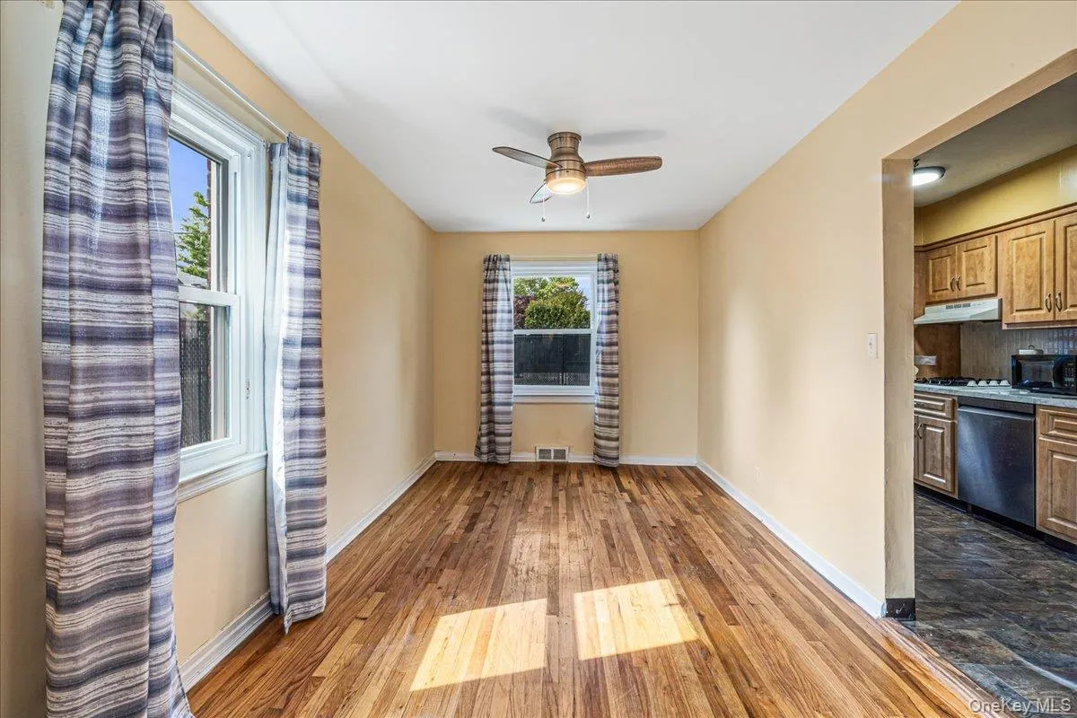 169-01 22nd Avenue, New York, NY, 3 Bedrooms Bedrooms, 6 Rooms Rooms,1 BathroomBathrooms,Residential,For Rent,22nd,0,1000193 169-01 22nd Avenue, New York, NY, 3 Bedrooms Bedrooms, 6 Rooms Rooms,1 BathroomBathrooms,Residential,For Rent,22nd,0,1000193
