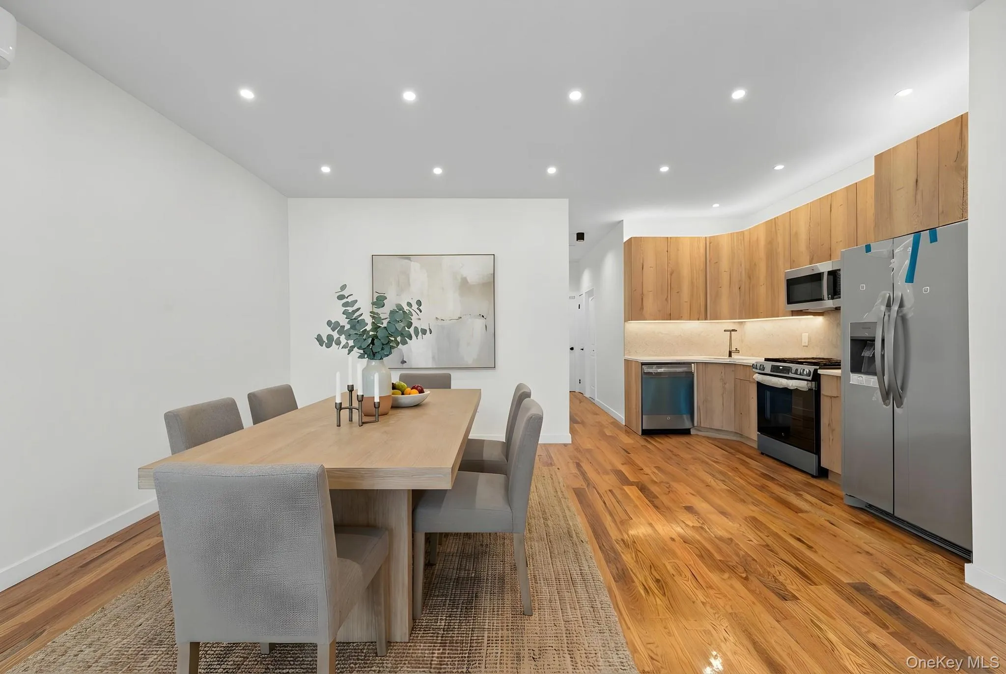 112-18 159th Street, New York, NY, 5 Bedrooms Bedrooms, 12 Rooms Rooms,2 BathroomsBathrooms,Residential,For Rent,159th,0,1000196 112-18 159th Street, New York, NY, 5 Bedrooms Bedrooms, 12 Rooms Rooms,2 BathroomsBathrooms,Residential,For Rent,159th,0,1000196