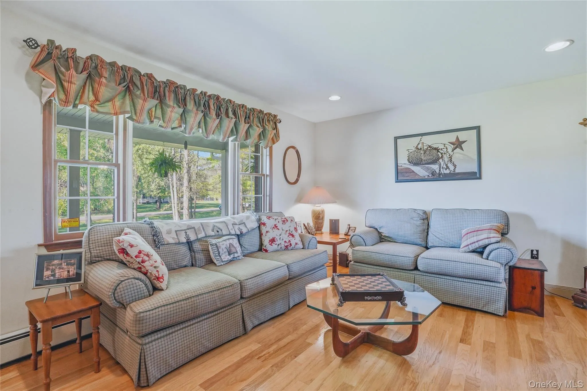 36 River Glen Road, Shawangunk, NY, 4 Bedrooms Bedrooms, 8 Rooms Rooms,2 BathroomsBathrooms,Residential Sale,For Rent,River Glen,0,1000200 36 River Glen Road, Shawangunk, NY, 4 Bedrooms Bedrooms, 8 Rooms Rooms,2 BathroomsBathrooms,Residential Sale,For Rent,River Glen,0,1000200