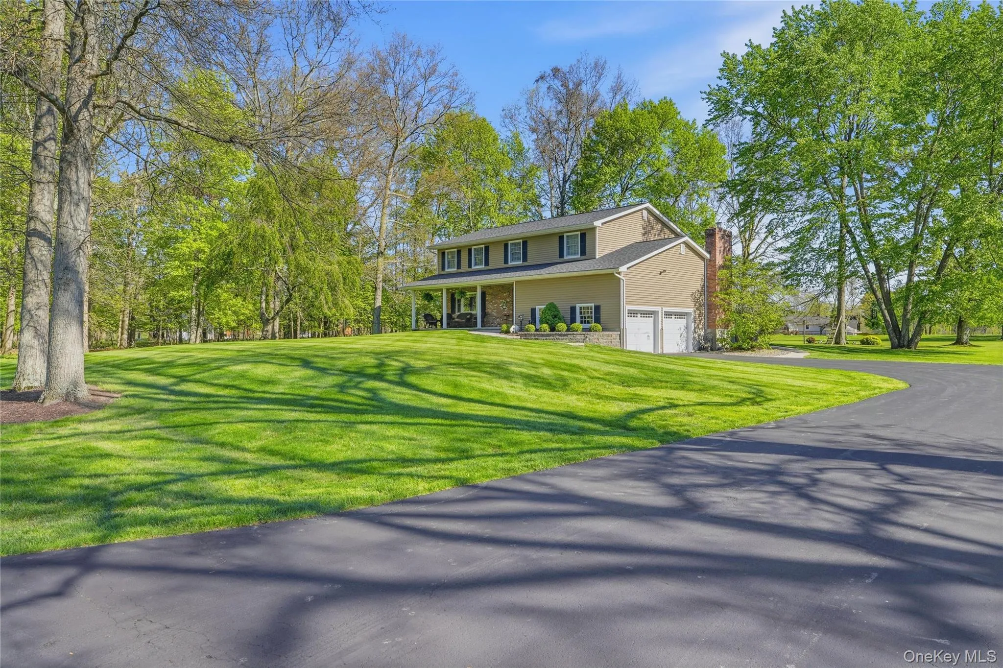 Set on 2.2 level acres in a fantastic neighborhood Set on 2.2 level acres in a fantastic neighborhood