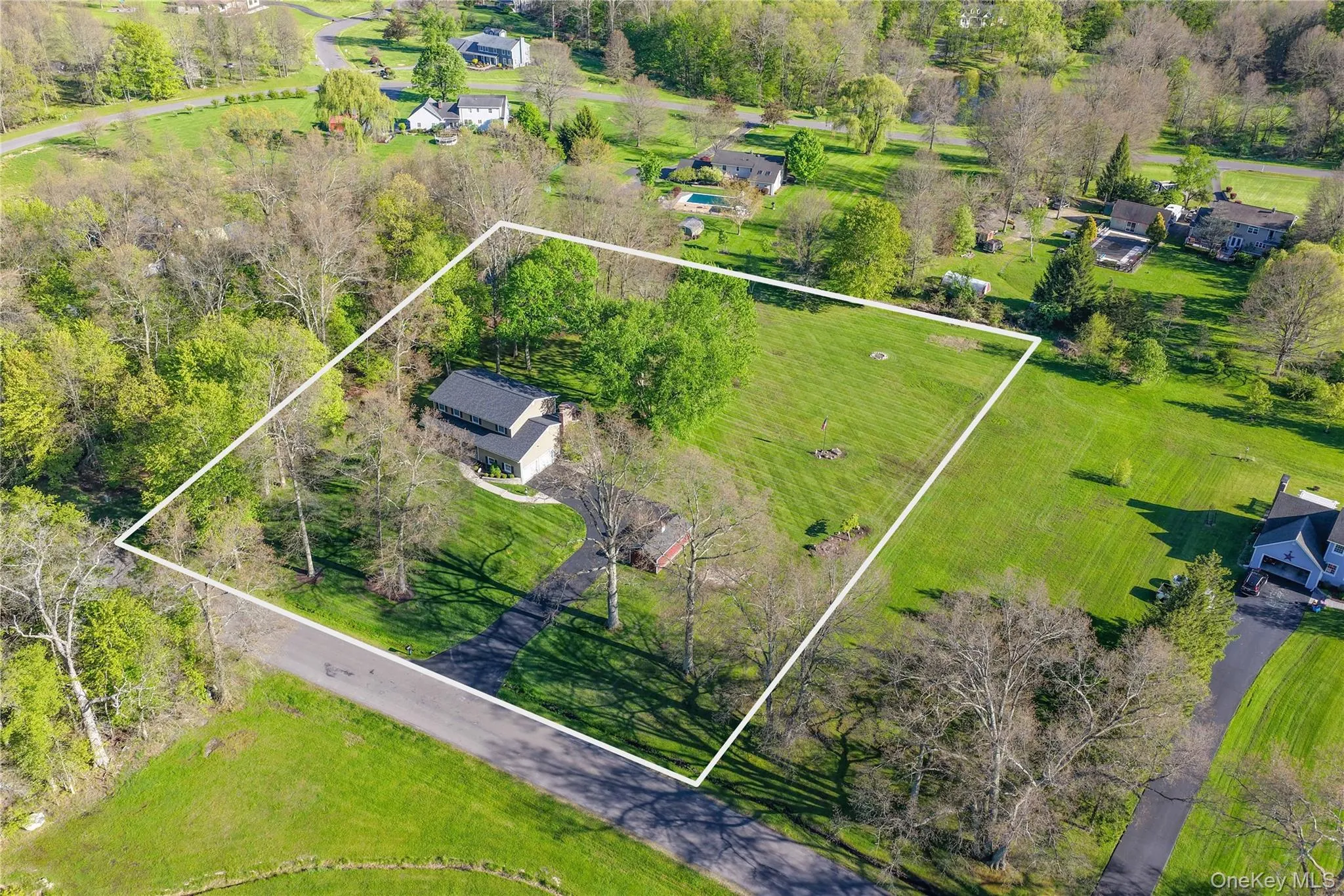 36 River Glen Road, Shawangunk, NY, 4 Bedrooms Bedrooms, 8 Rooms Rooms,2 BathroomsBathrooms,Residential Sale,For Rent,River Glen,0,1000200 36 River Glen Road, Shawangunk, NY, 4 Bedrooms Bedrooms, 8 Rooms Rooms,2 BathroomsBathrooms,Residential Sale,For Rent,River Glen,0,1000200