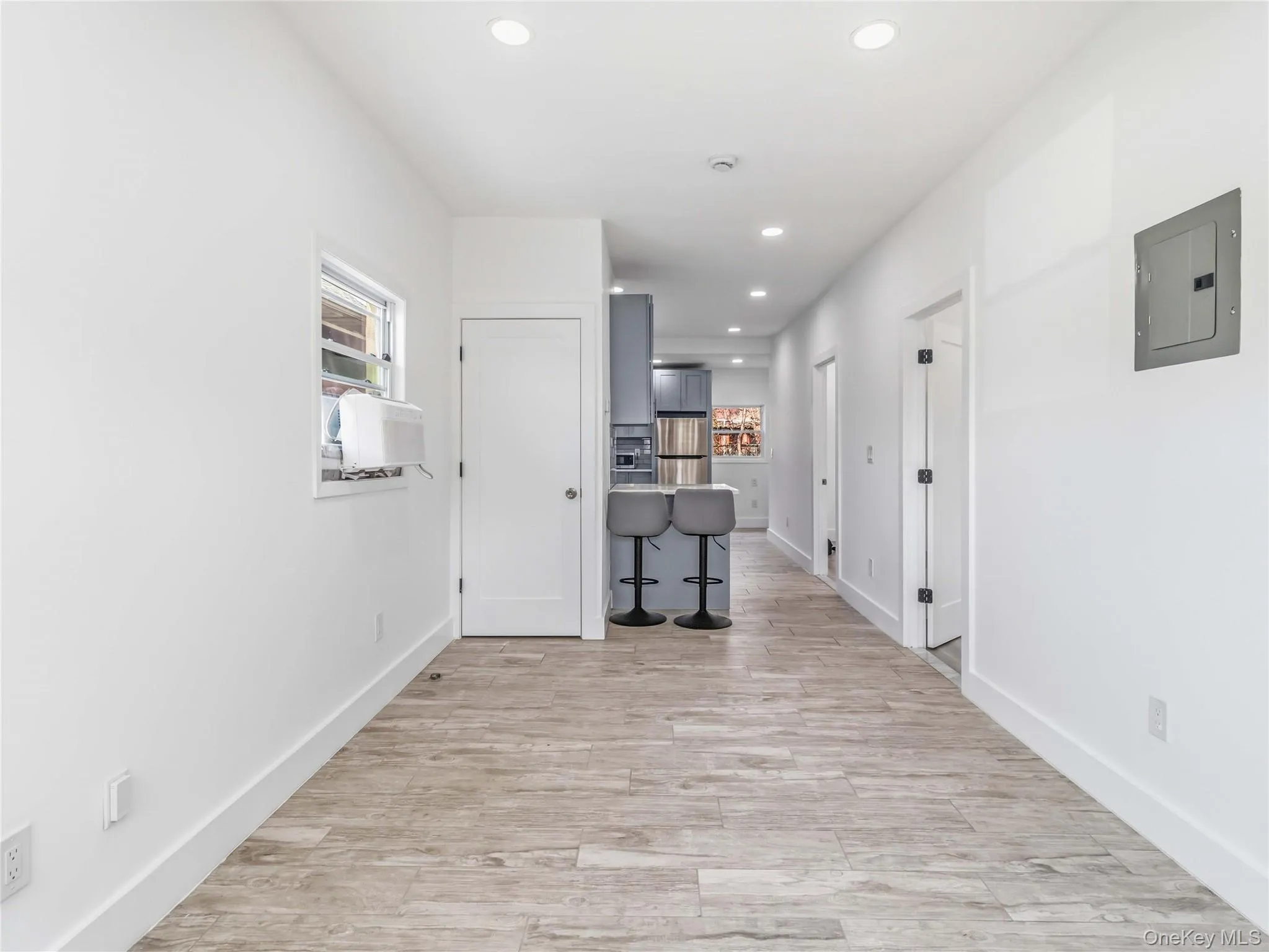 21-52 48th Street, New York, NY, 2 Bedrooms Bedrooms, 5 Rooms Rooms,1 BathroomBathrooms,Residential,For Rent,48th,0,1000215 21-52 48th Street, New York, NY, 2 Bedrooms Bedrooms, 5 Rooms Rooms,1 BathroomBathrooms,Residential,For Rent,48th,0,1000215