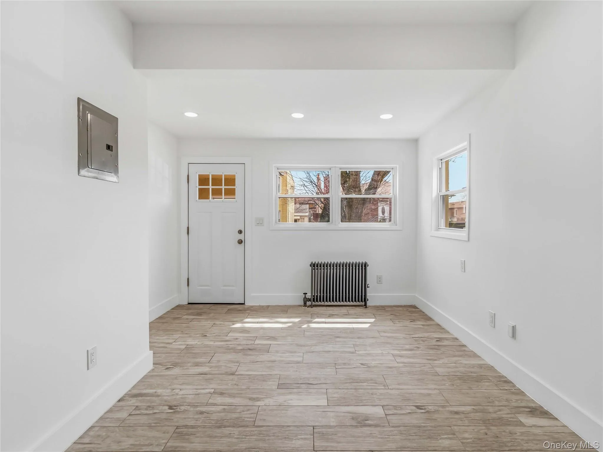 21-52 48th Street, New York, NY, 2 Bedrooms Bedrooms, 5 Rooms Rooms,1 BathroomBathrooms,Residential,For Rent,48th,0,1000215 21-52 48th Street, New York, NY, 2 Bedrooms Bedrooms, 5 Rooms Rooms,1 BathroomBathrooms,Residential,For Rent,48th,0,1000215