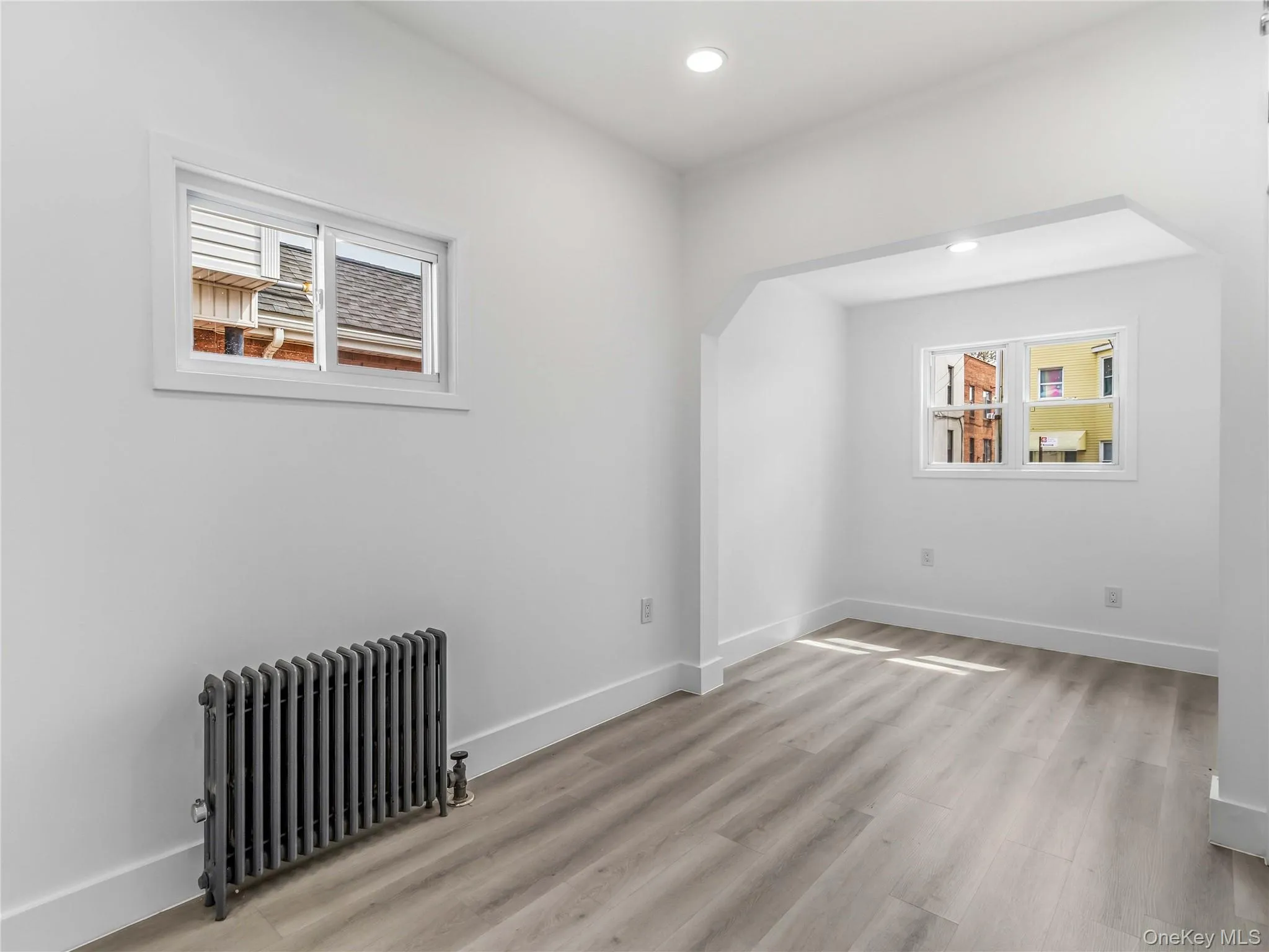 21-52 48th Street, New York, NY, 2 Bedrooms Bedrooms, 5 Rooms Rooms,1 BathroomBathrooms,Residential,For Rent,48th,0,1000215 21-52 48th Street, New York, NY, 2 Bedrooms Bedrooms, 5 Rooms Rooms,1 BathroomBathrooms,Residential,For Rent,48th,0,1000215