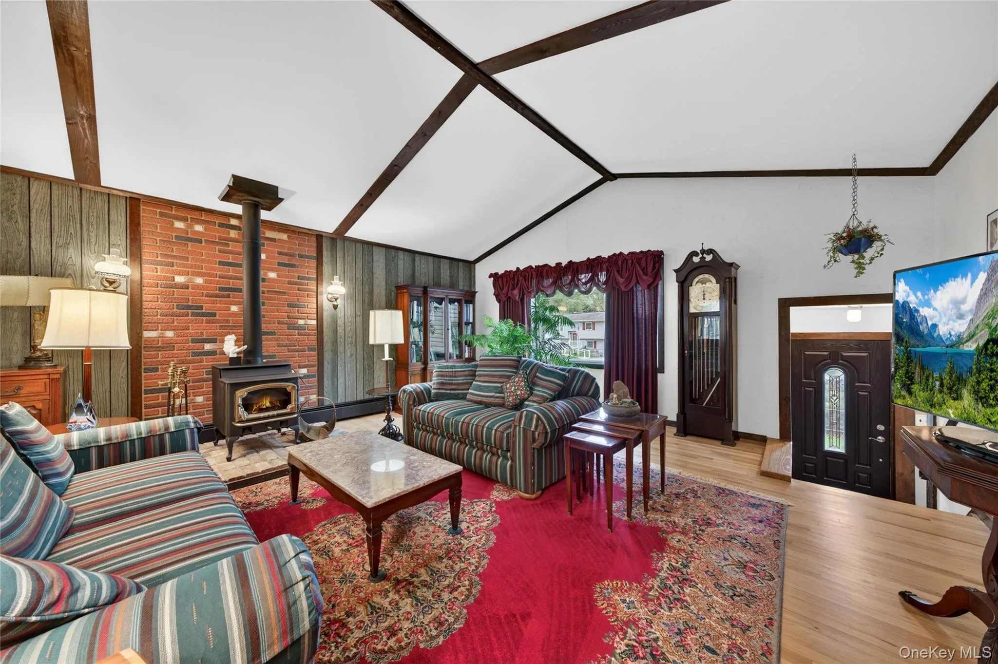 364 Lake Shore Drive, Monroe, NY, 3 Bedrooms Bedrooms, 9 Rooms Rooms,1 BathroomBathrooms,Residential,For Rent,Lake Shore,0,1000224 364 Lake Shore Drive, Monroe, NY, 3 Bedrooms Bedrooms, 9 Rooms Rooms,1 BathroomBathrooms,Residential,For Rent,Lake Shore,0,1000224
