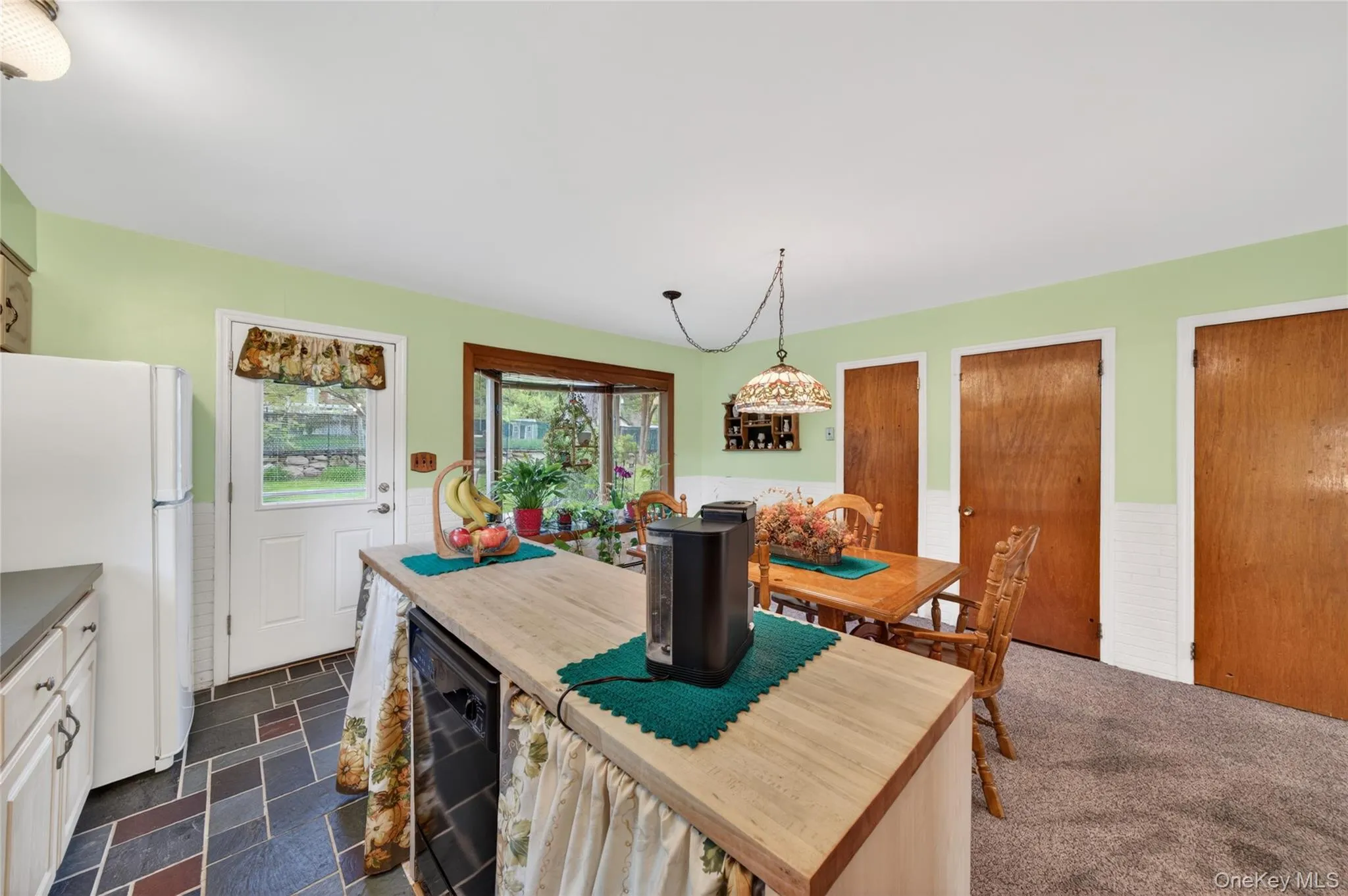 364 Lake Shore Drive, Monroe, NY, 3 Bedrooms Bedrooms, 9 Rooms Rooms,1 BathroomBathrooms,Residential,For Rent,Lake Shore,0,1000224 364 Lake Shore Drive, Monroe, NY, 3 Bedrooms Bedrooms, 9 Rooms Rooms,1 BathroomBathrooms,Residential,For Rent,Lake Shore,0,1000224