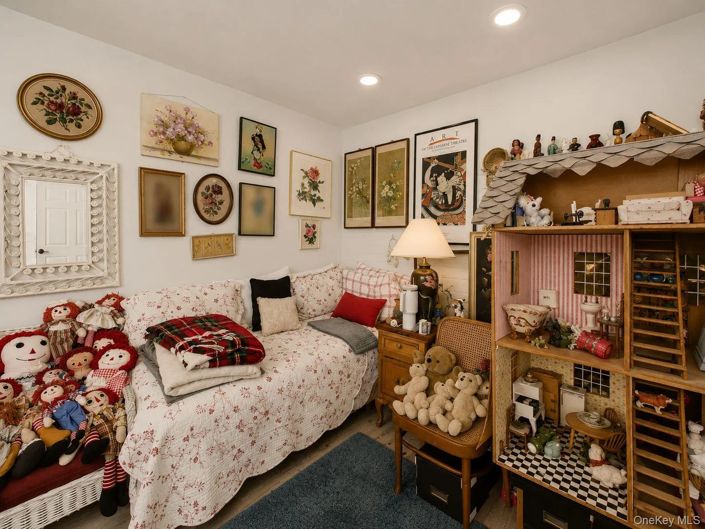 6 Snowbird Lane, Hempstead, NY, 6 Bedrooms Bedrooms, 9 Rooms Rooms,2 BathroomsBathrooms,Residential,For Rent,Snowbird,0,1000234 6 Snowbird Lane, Hempstead, NY, 6 Bedrooms Bedrooms, 9 Rooms Rooms,2 BathroomsBathrooms,Residential,For Rent,Snowbird,0,1000234