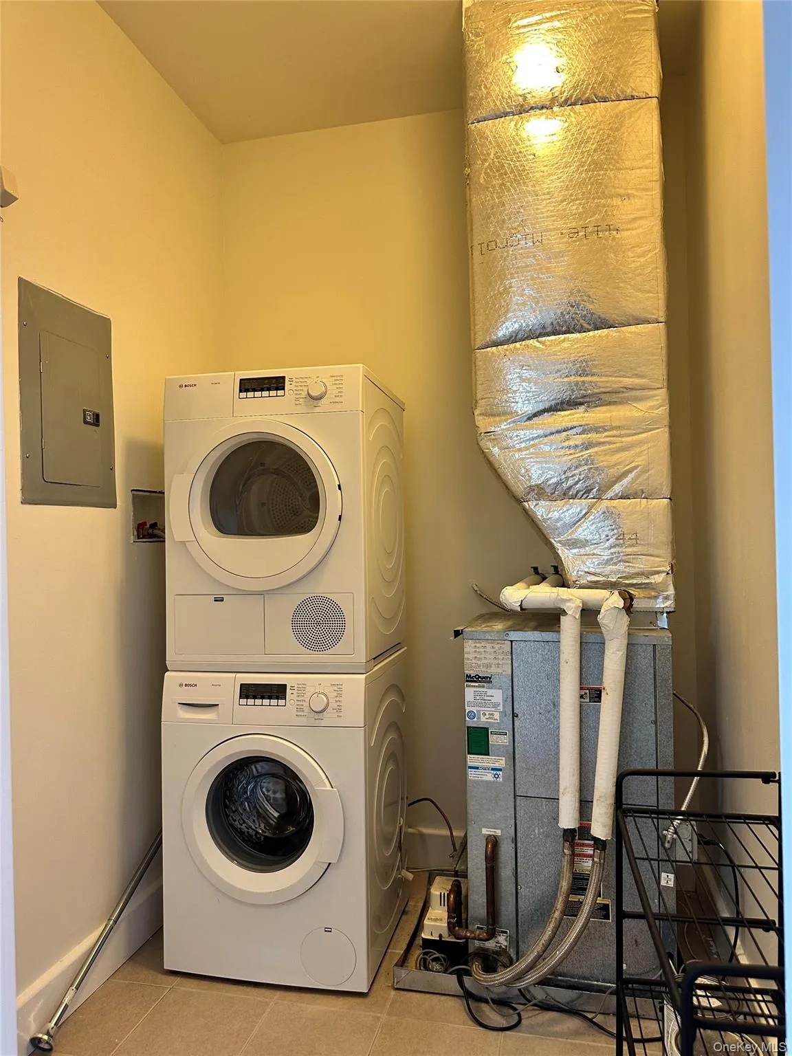 in unit, in the utility closet in unit, in the utility closet