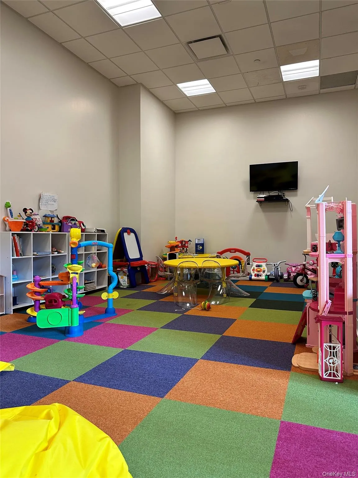 90 Bay Street Landing, New York, NY, 3 Rooms Rooms,1 BathroomBathrooms,Residential Lease,For Rent,Bay Street Landing,0,1000236 90 Bay Street Landing, New York, NY, 3 Rooms Rooms,1 BathroomBathrooms,Residential Lease,For Rent,Bay Street Landing,0,1000236