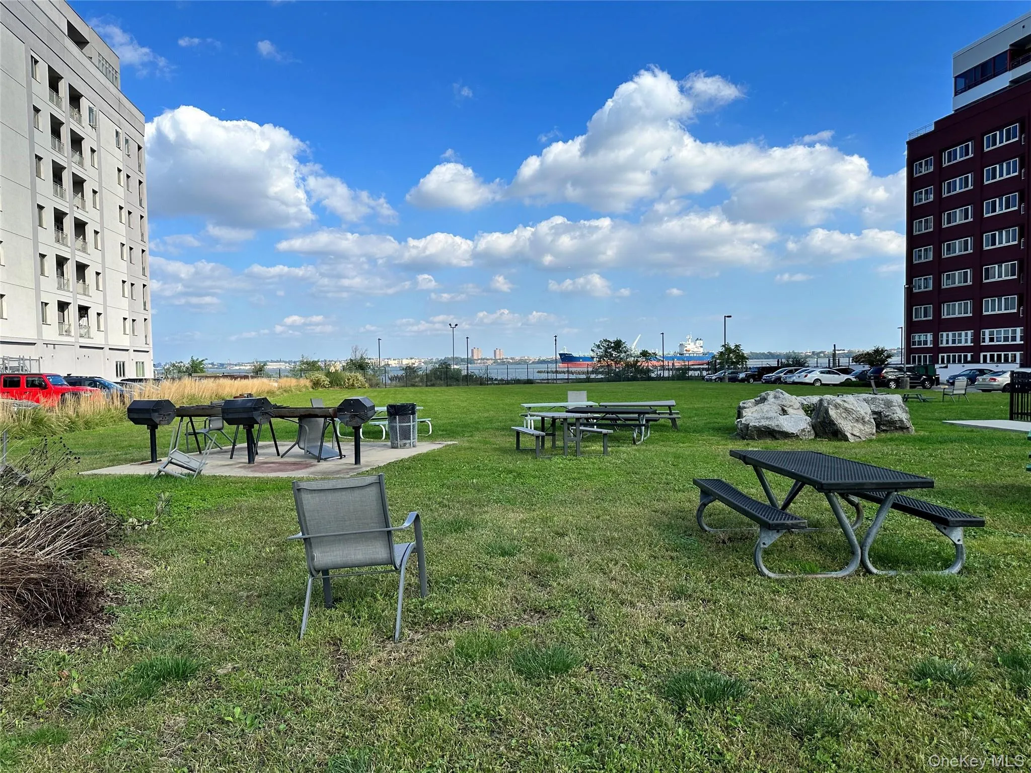 90 Bay Street Landing, New York, NY, 3 Rooms Rooms,1 BathroomBathrooms,Residential Lease,For Rent,Bay Street Landing,0,1000236 90 Bay Street Landing, New York, NY, 3 Rooms Rooms,1 BathroomBathrooms,Residential Lease,For Rent,Bay Street Landing,0,1000236