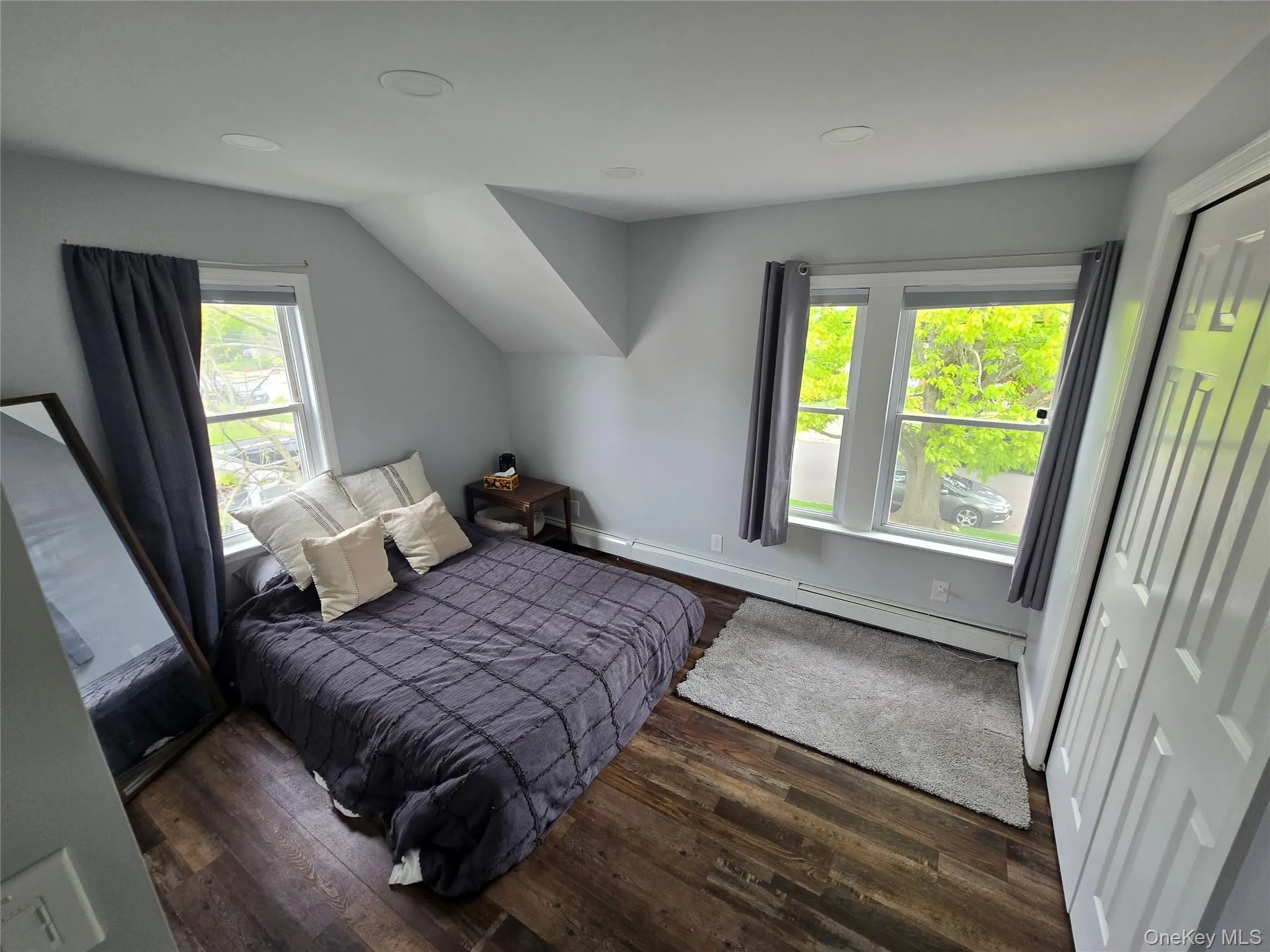 38 Riverleigh Place, Babylon, NY, 3 Bedrooms Bedrooms, 8 Rooms Rooms,2 BathroomsBathrooms,Residential Lease,For Rent,Riverleigh,0,1000243 38 Riverleigh Place, Babylon, NY, 3 Bedrooms Bedrooms, 8 Rooms Rooms,2 BathroomsBathrooms,Residential Lease,For Rent,Riverleigh,0,1000243