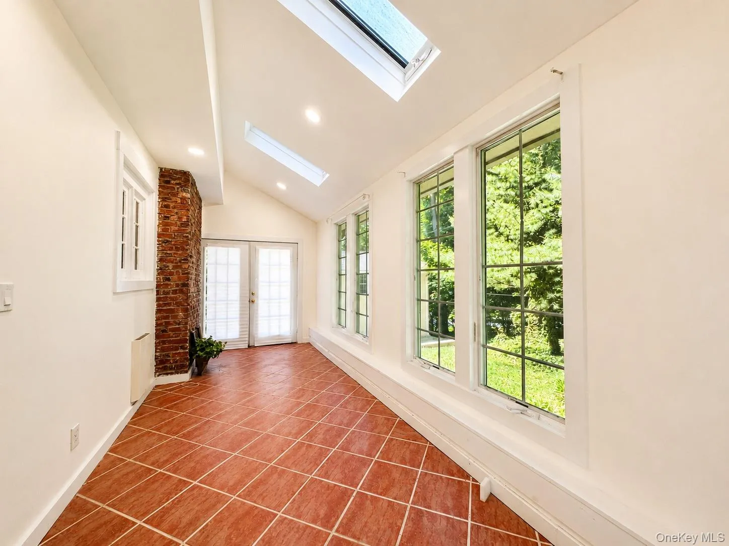 1 Edgehill Road, Glen Cove, NY, 4 Bedrooms Bedrooms, 8 Rooms Rooms,4 BathroomsBathrooms,Residential Lease,For Rent,Edgehill,0,1000244 1 Edgehill Road, Glen Cove, NY, 4 Bedrooms Bedrooms, 8 Rooms Rooms,4 BathroomsBathrooms,Residential Lease,For Rent,Edgehill,0,1000244