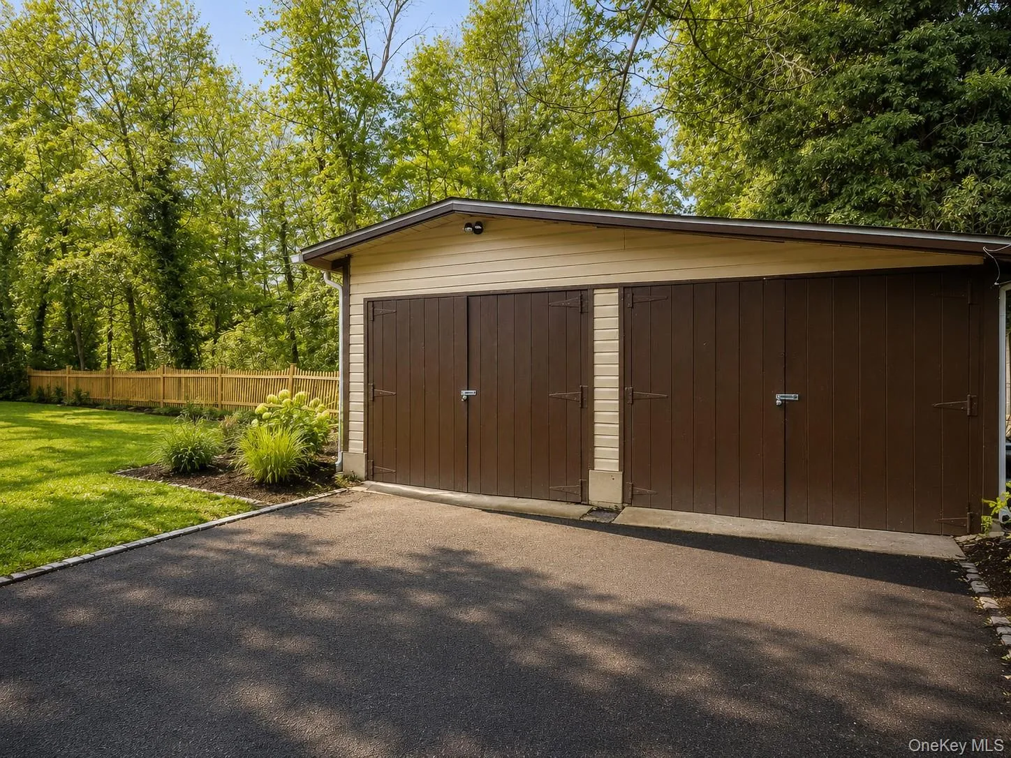 1 Edgehill Road, Glen Cove, NY, 4 Bedrooms Bedrooms, 8 Rooms Rooms,4 BathroomsBathrooms,Residential Lease,For Rent,Edgehill,0,1000244 1 Edgehill Road, Glen Cove, NY, 4 Bedrooms Bedrooms, 8 Rooms Rooms,4 BathroomsBathrooms,Residential Lease,For Rent,Edgehill,0,1000244