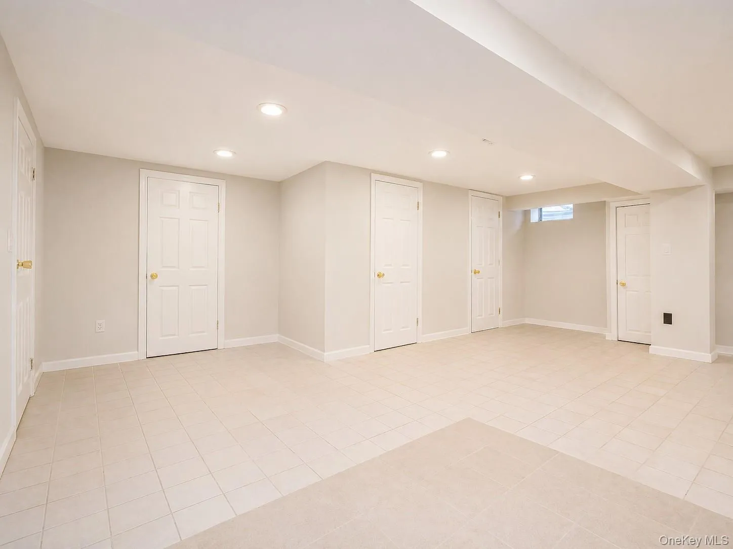 1 Edgehill Road, Glen Cove, NY, 4 Bedrooms Bedrooms, 8 Rooms Rooms,4 BathroomsBathrooms,Residential Lease,For Rent,Edgehill,0,1000244 1 Edgehill Road, Glen Cove, NY, 4 Bedrooms Bedrooms, 8 Rooms Rooms,4 BathroomsBathrooms,Residential Lease,For Rent,Edgehill,0,1000244