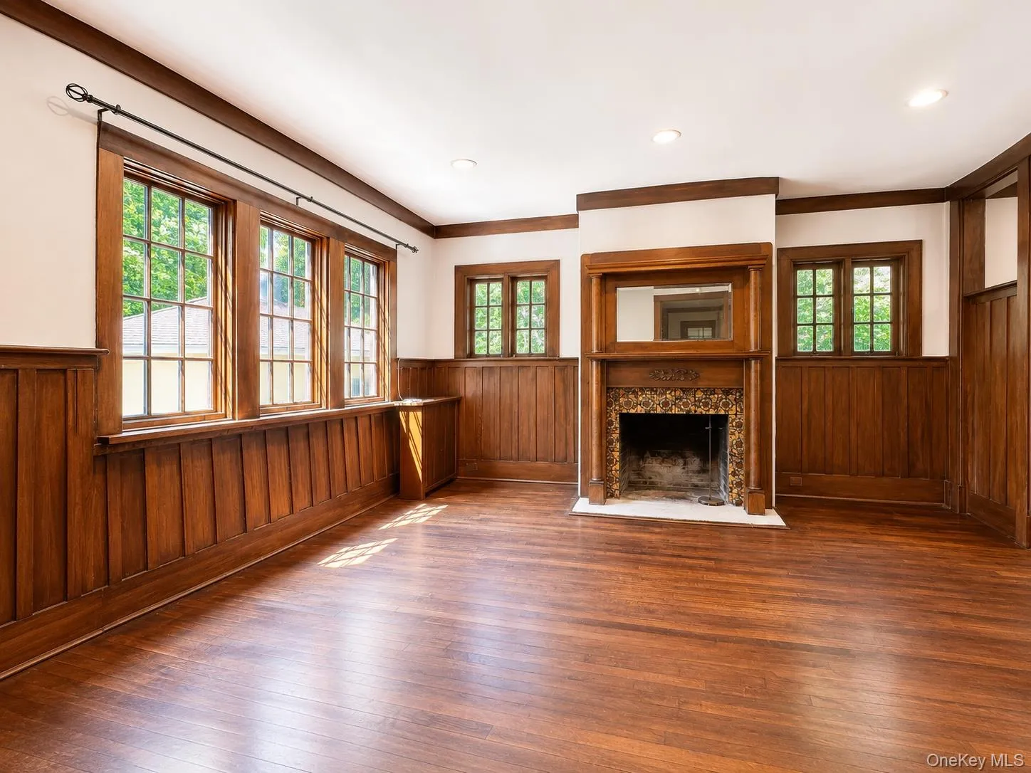 1 Edgehill Road, Glen Cove, NY, 4 Bedrooms Bedrooms, 8 Rooms Rooms,4 BathroomsBathrooms,Residential Lease,For Rent,Edgehill,0,1000244 1 Edgehill Road, Glen Cove, NY, 4 Bedrooms Bedrooms, 8 Rooms Rooms,4 BathroomsBathrooms,Residential Lease,For Rent,Edgehill,0,1000244