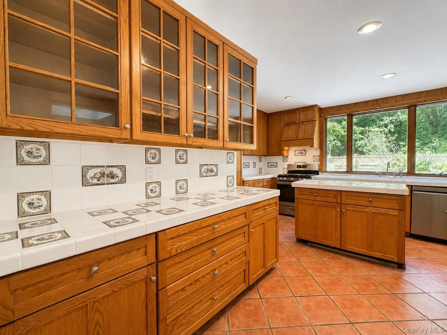 1 Edgehill Road, Glen Cove, NY, 4 Bedrooms Bedrooms, 8 Rooms Rooms,4 BathroomsBathrooms,Residential Lease,For Rent,Edgehill,0,1000244 1 Edgehill Road, Glen Cove, NY, 4 Bedrooms Bedrooms, 8 Rooms Rooms,4 BathroomsBathrooms,Residential Lease,For Rent,Edgehill,0,1000244