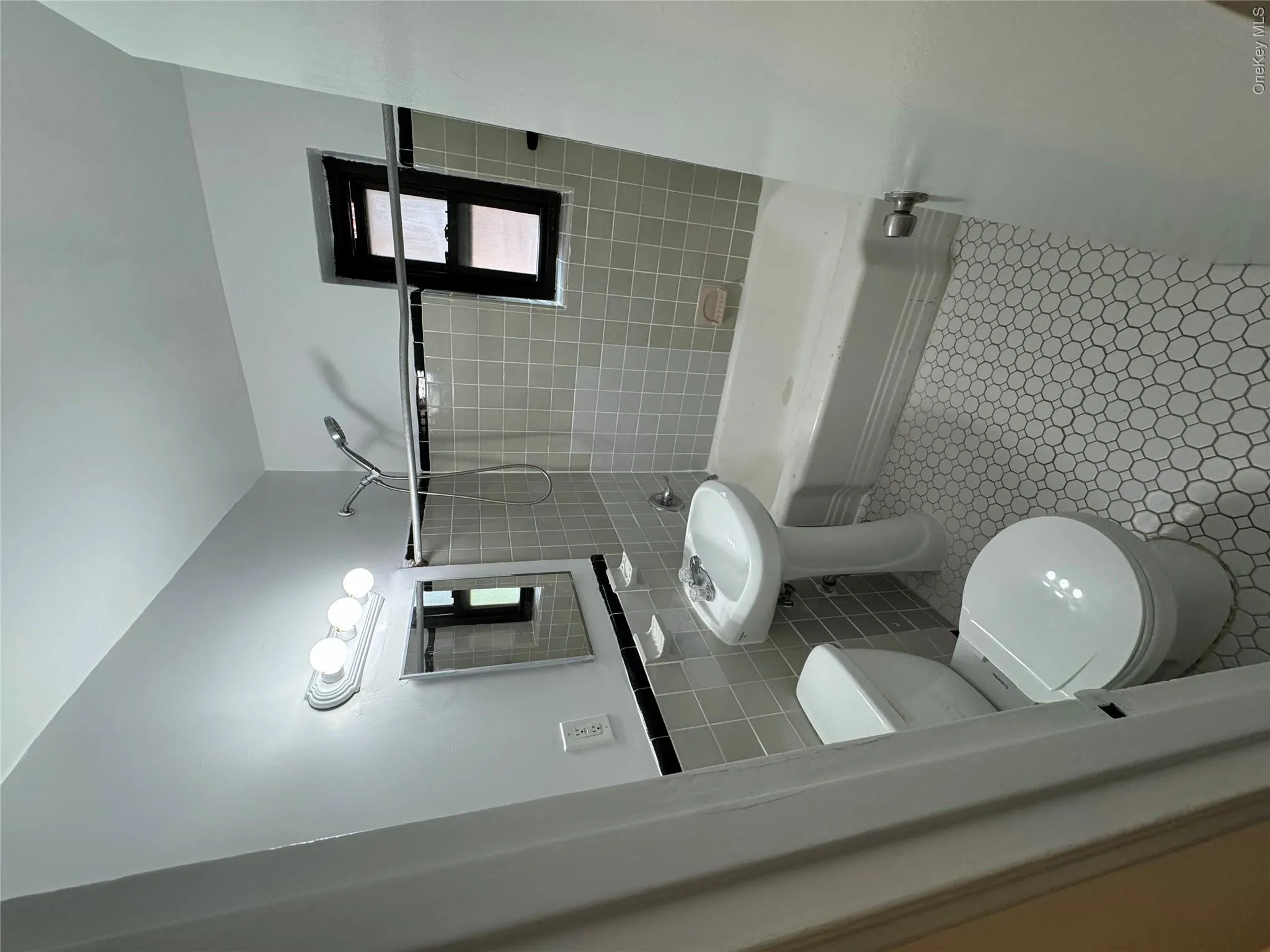 59 Old Mamaroneck Road, White Plains, NY, 1 Bedroom Bedrooms, 3 Rooms Rooms,1 BathroomBathrooms,Residential Lease,For Rent,Old Mamaroneck,0,1000247 59 Old Mamaroneck Road, White Plains, NY, 1 Bedroom Bedrooms, 3 Rooms Rooms,1 BathroomBathrooms,Residential Lease,For Rent,Old Mamaroneck,0,1000247
