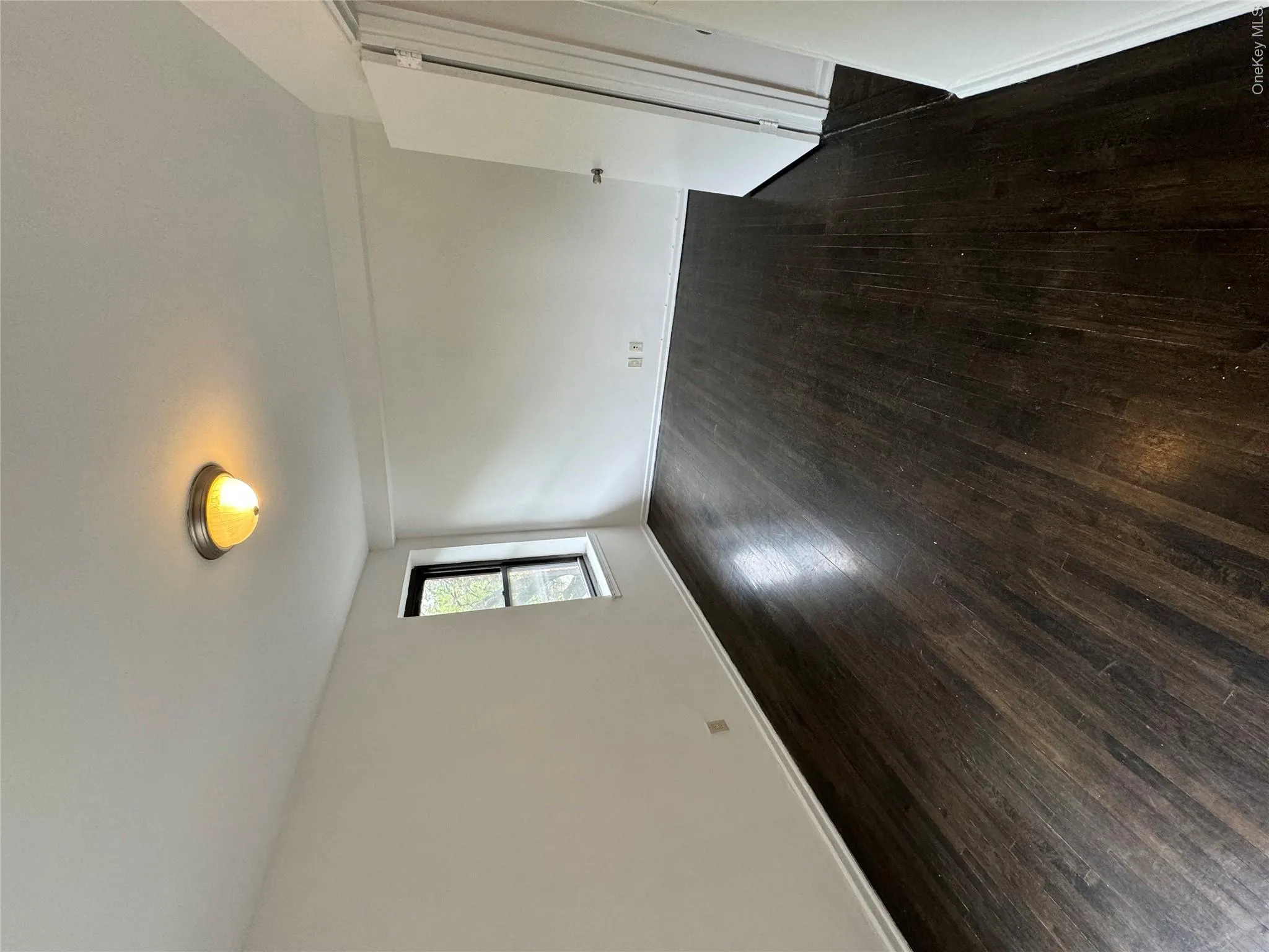 59 Old Mamaroneck Road, White Plains, NY, 1 Bedroom Bedrooms, 3 Rooms Rooms,1 BathroomBathrooms,Residential Lease,For Rent,Old Mamaroneck,0,1000247 59 Old Mamaroneck Road, White Plains, NY, 1 Bedroom Bedrooms, 3 Rooms Rooms,1 BathroomBathrooms,Residential Lease,For Rent,Old Mamaroneck,0,1000247