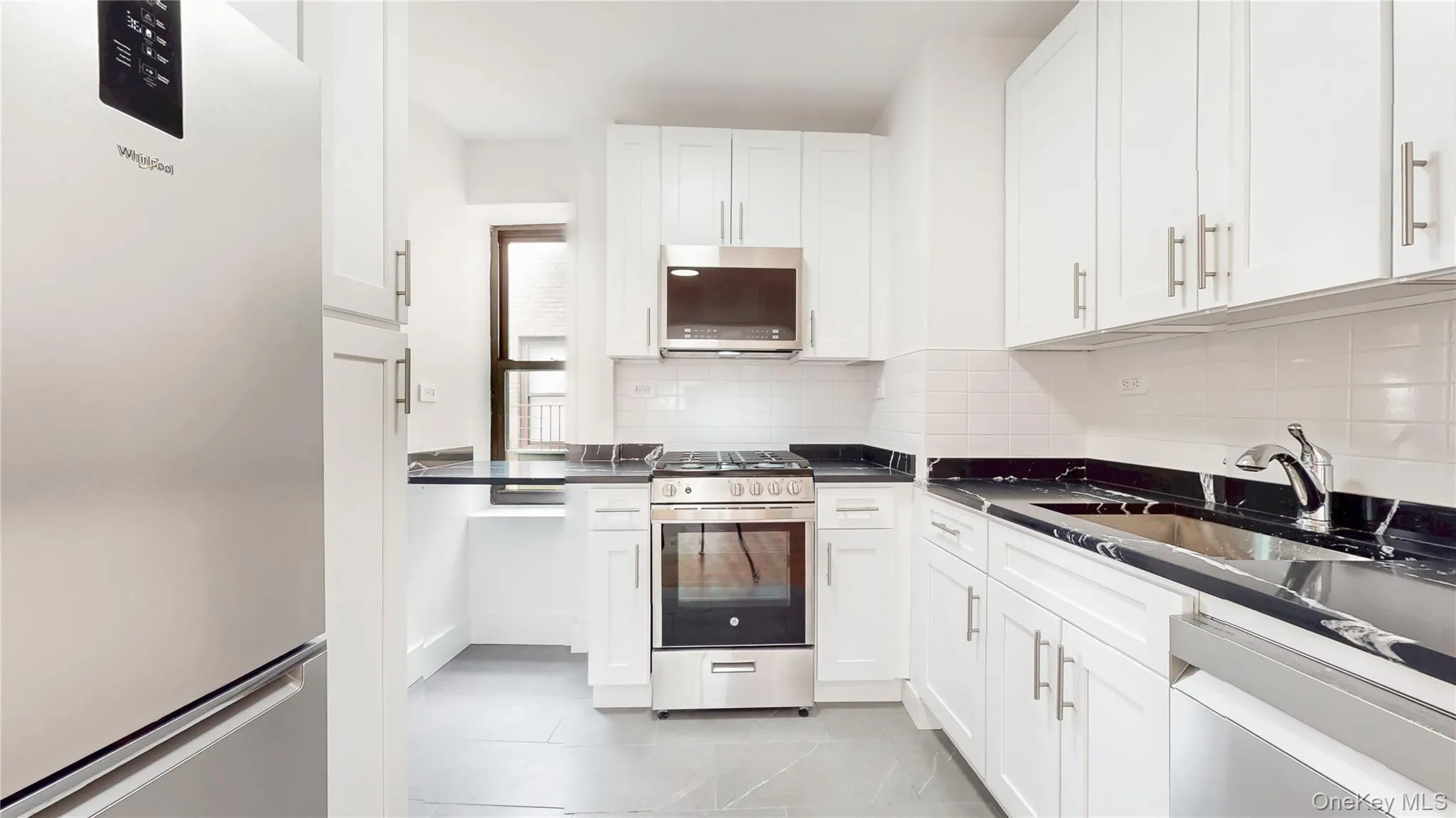 420 Central Park, New York, NY, 2 Bedrooms Bedrooms, 7 Rooms Rooms,2 BathroomsBathrooms,Residential Lease,For Rent,Central,0,1000250 420 Central Park, New York, NY, 2 Bedrooms Bedrooms, 7 Rooms Rooms,2 BathroomsBathrooms,Residential Lease,For Rent,Central,0,1000250