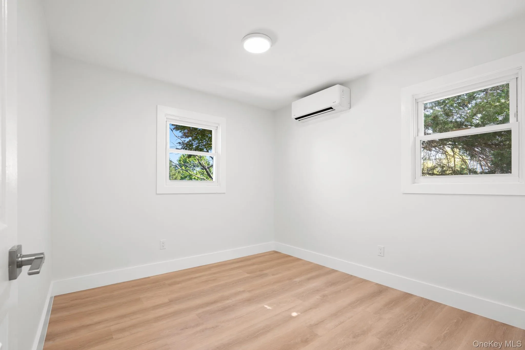 18 Highland Avenue, Warwick (town), NY, 4 Bedrooms Bedrooms, 8 Rooms Rooms,2 BathroomsBathrooms,Residential Sale,For Rent,Highland,0,1000256 18 Highland Avenue, Warwick (town), NY, 4 Bedrooms Bedrooms, 8 Rooms Rooms,2 BathroomsBathrooms,Residential Sale,For Rent,Highland,0,1000256
