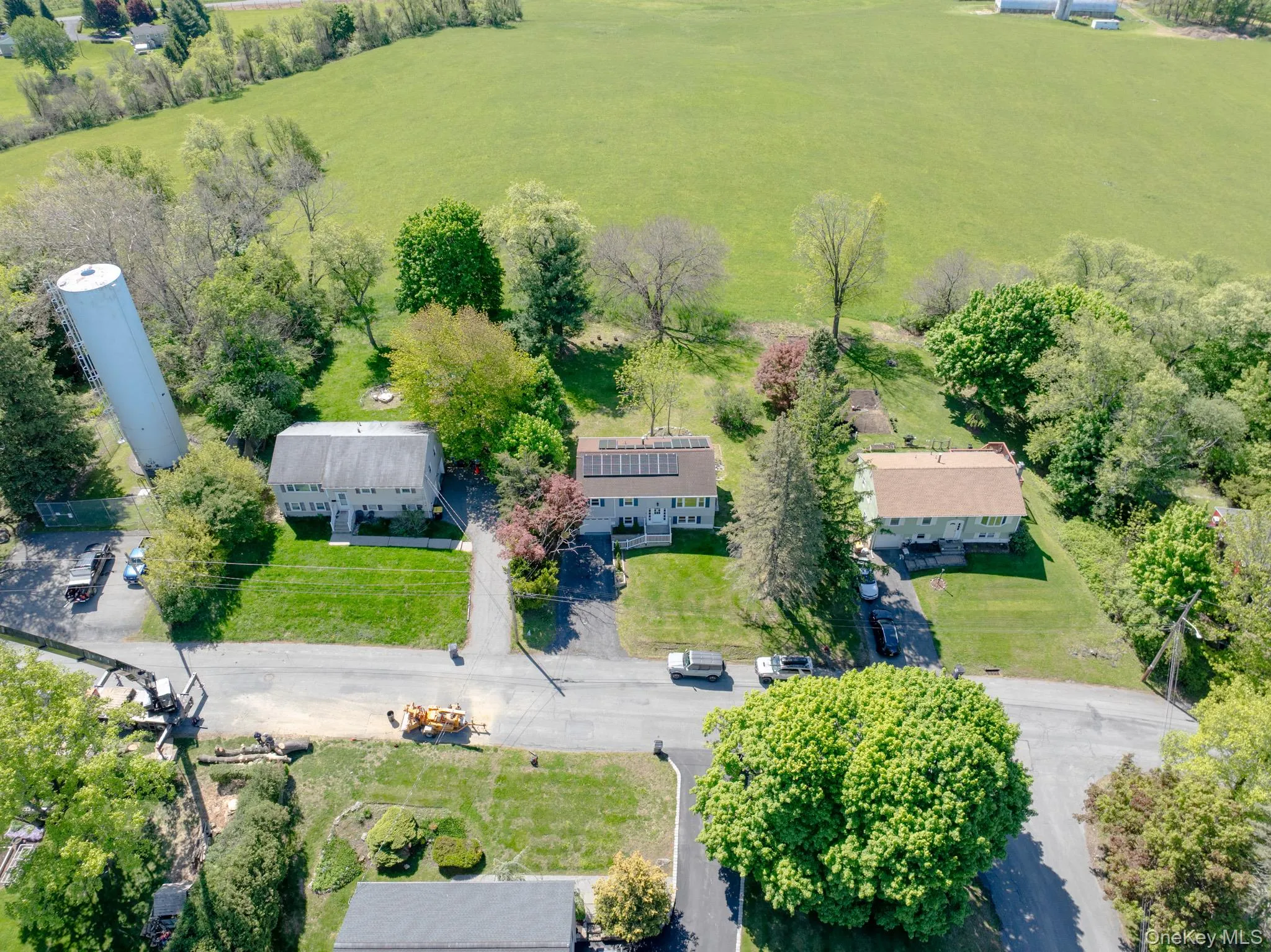 18 Highland Avenue, Warwick (town), NY, 4 Bedrooms Bedrooms, 8 Rooms Rooms,2 BathroomsBathrooms,Residential Sale,For Rent,Highland,0,1000256 18 Highland Avenue, Warwick (town), NY, 4 Bedrooms Bedrooms, 8 Rooms Rooms,2 BathroomsBathrooms,Residential Sale,For Rent,Highland,0,1000256