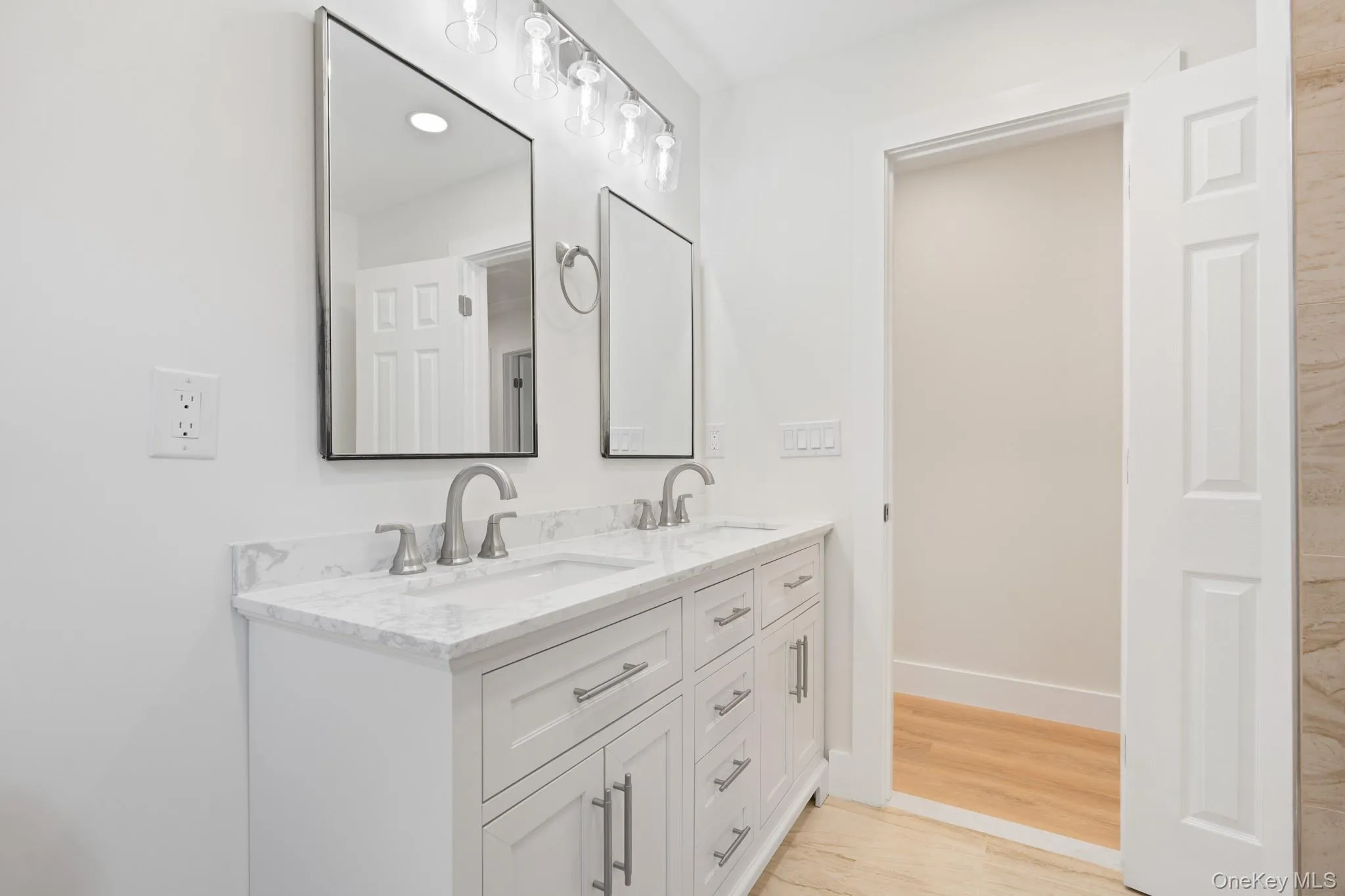 18 Highland Avenue, Warwick (town), NY, 4 Bedrooms Bedrooms, 8 Rooms Rooms,2 BathroomsBathrooms,Residential Sale,For Rent,Highland,0,1000256 18 Highland Avenue, Warwick (town), NY, 4 Bedrooms Bedrooms, 8 Rooms Rooms,2 BathroomsBathrooms,Residential Sale,For Rent,Highland,0,1000256