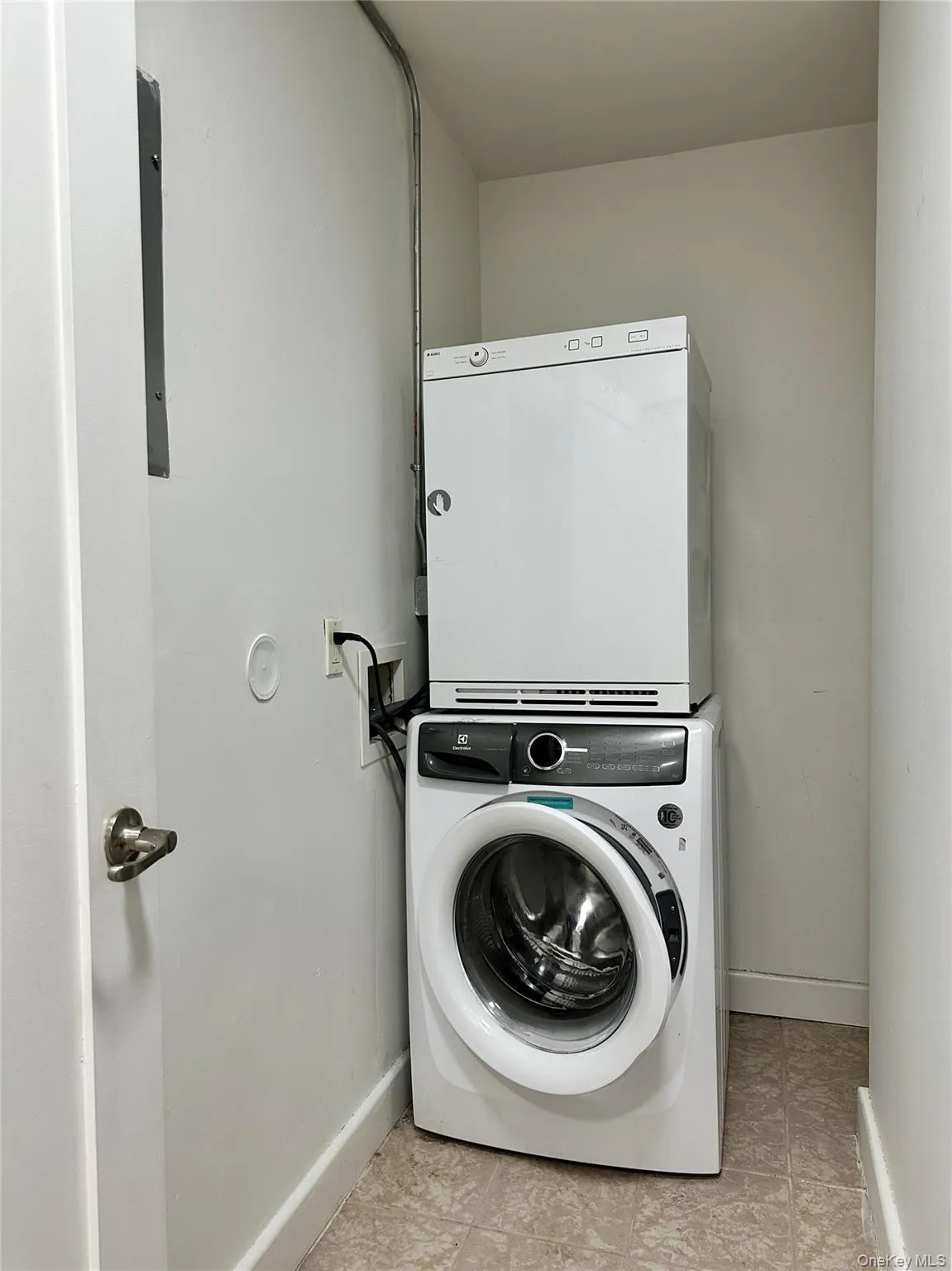 Washer/Dryer Washer/Dryer