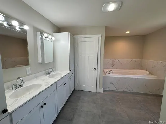 Spacious with oversize tub. Spacious with oversize tub.