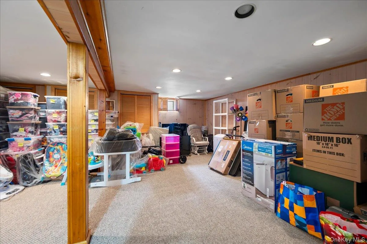 459 Hopi Court, Ramapo, NY, 3 Bedrooms Bedrooms, 8 Rooms Rooms,2 BathroomsBathrooms,Residential,For Rent,Hopi,0,1000267 459 Hopi Court, Ramapo, NY, 3 Bedrooms Bedrooms, 8 Rooms Rooms,2 BathroomsBathrooms,Residential,For Rent,Hopi,0,1000267