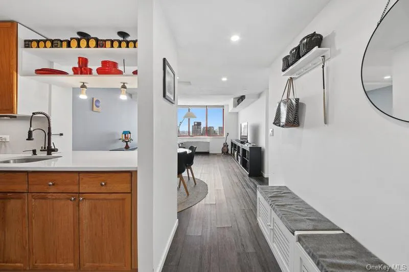 4-74 48th Avenue, New York, NY, 1 Bedroom Bedrooms, 3 Rooms Rooms,1 BathroomBathrooms,Residential,For Rent,48th,0,1000269 4-74 48th Avenue, New York, NY, 1 Bedroom Bedrooms, 3 Rooms Rooms,1 BathroomBathrooms,Residential,For Rent,48th,0,1000269