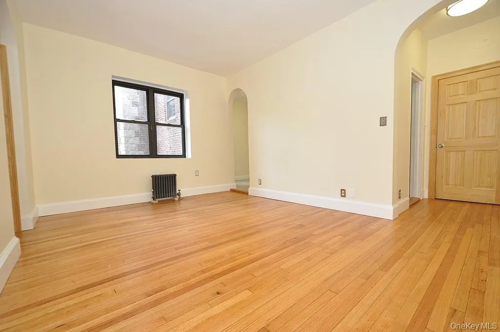 120 Stonelea Place, New Rochelle, NY, 1 Bedroom Bedrooms, 3 Rooms Rooms,1 BathroomBathrooms,Residential Lease,For Rent,Stonelea,0,1000272 120 Stonelea Place, New Rochelle, NY, 1 Bedroom Bedrooms, 3 Rooms Rooms,1 BathroomBathrooms,Residential Lease,For Rent,Stonelea,0,1000272