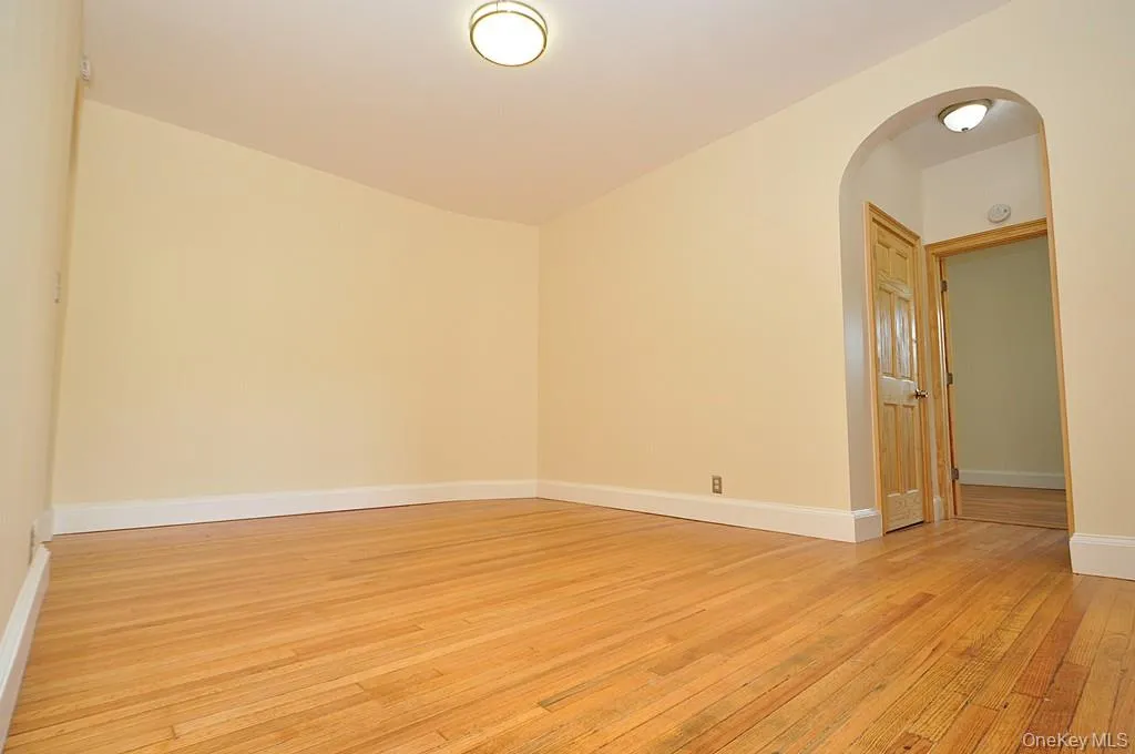 120 Stonelea Place, New Rochelle, NY, 1 Bedroom Bedrooms, 3 Rooms Rooms,1 BathroomBathrooms,Residential Lease,For Rent,Stonelea,0,1000272 120 Stonelea Place, New Rochelle, NY, 1 Bedroom Bedrooms, 3 Rooms Rooms,1 BathroomBathrooms,Residential Lease,For Rent,Stonelea,0,1000272