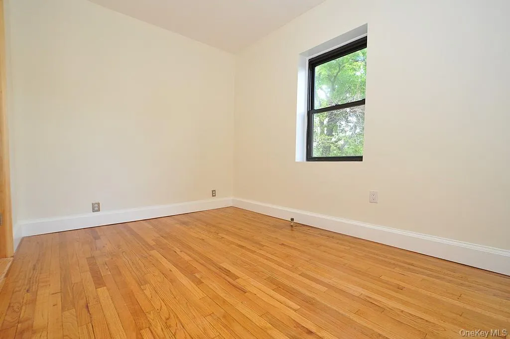 120 Stonelea Place, New Rochelle, NY, 1 Bedroom Bedrooms, 3 Rooms Rooms,1 BathroomBathrooms,Residential Lease,For Rent,Stonelea,0,1000272 120 Stonelea Place, New Rochelle, NY, 1 Bedroom Bedrooms, 3 Rooms Rooms,1 BathroomBathrooms,Residential Lease,For Rent,Stonelea,0,1000272