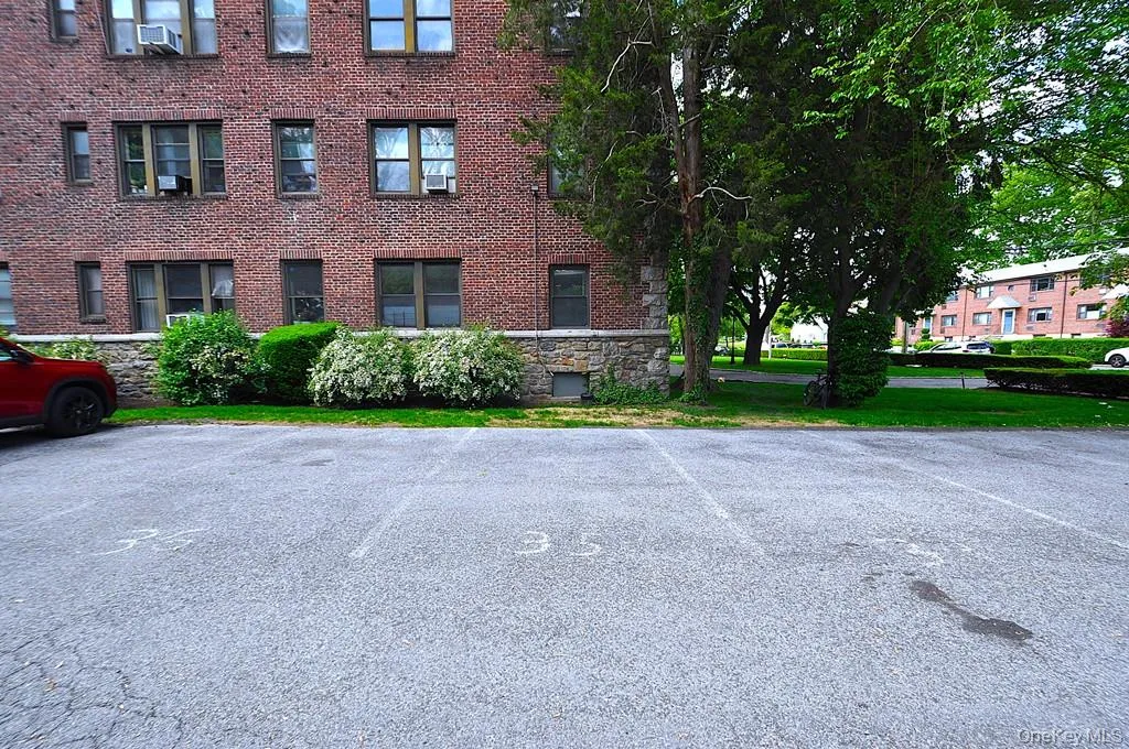 120 Stonelea Place, New Rochelle, NY, 1 Bedroom Bedrooms, 3 Rooms Rooms,1 BathroomBathrooms,Residential Lease,For Rent,Stonelea,0,1000272 120 Stonelea Place, New Rochelle, NY, 1 Bedroom Bedrooms, 3 Rooms Rooms,1 BathroomBathrooms,Residential Lease,For Rent,Stonelea,0,1000272