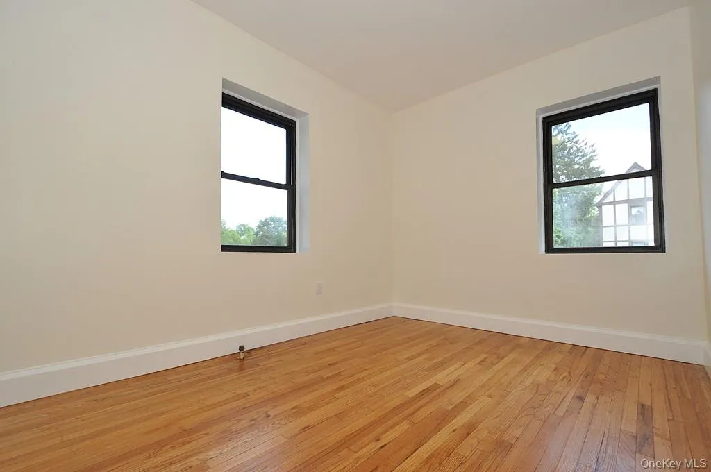 120 Stonelea Place, New Rochelle, NY, 1 Bedroom Bedrooms, 3 Rooms Rooms,1 BathroomBathrooms,Residential Lease,For Rent,Stonelea,0,1000272 120 Stonelea Place, New Rochelle, NY, 1 Bedroom Bedrooms, 3 Rooms Rooms,1 BathroomBathrooms,Residential Lease,For Rent,Stonelea,0,1000272