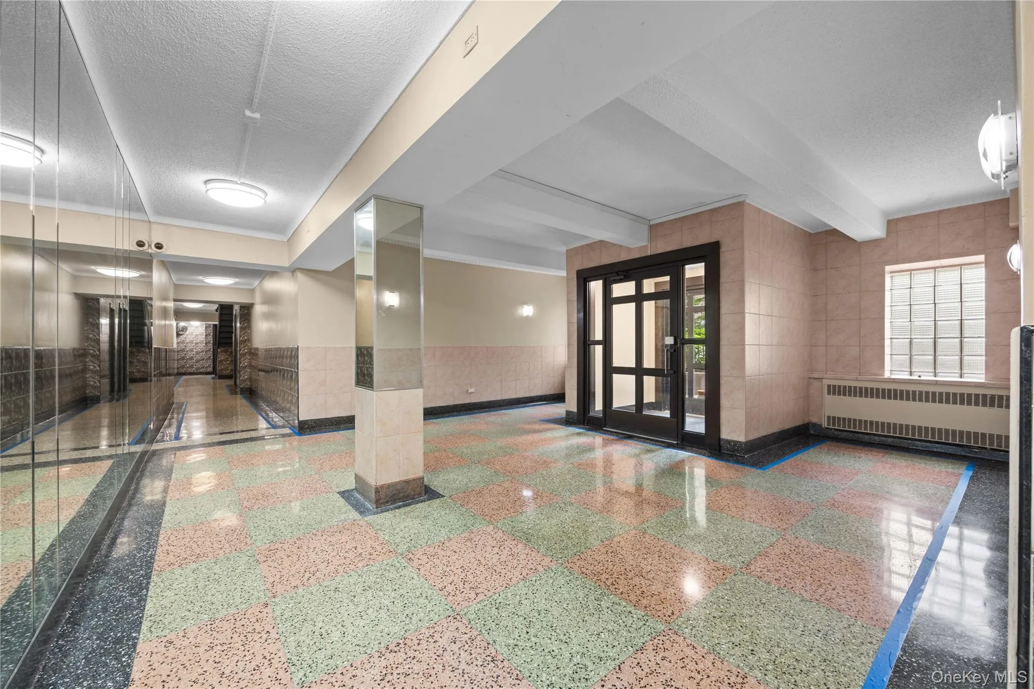 83-20 98 Street, New York, NY, 2 Bedrooms Bedrooms, 4 Rooms Rooms,1 BathroomBathrooms,Residential,For Rent,98,0,1000273 83-20 98 Street, New York, NY, 2 Bedrooms Bedrooms, 4 Rooms Rooms,1 BathroomBathrooms,Residential,For Rent,98,0,1000273