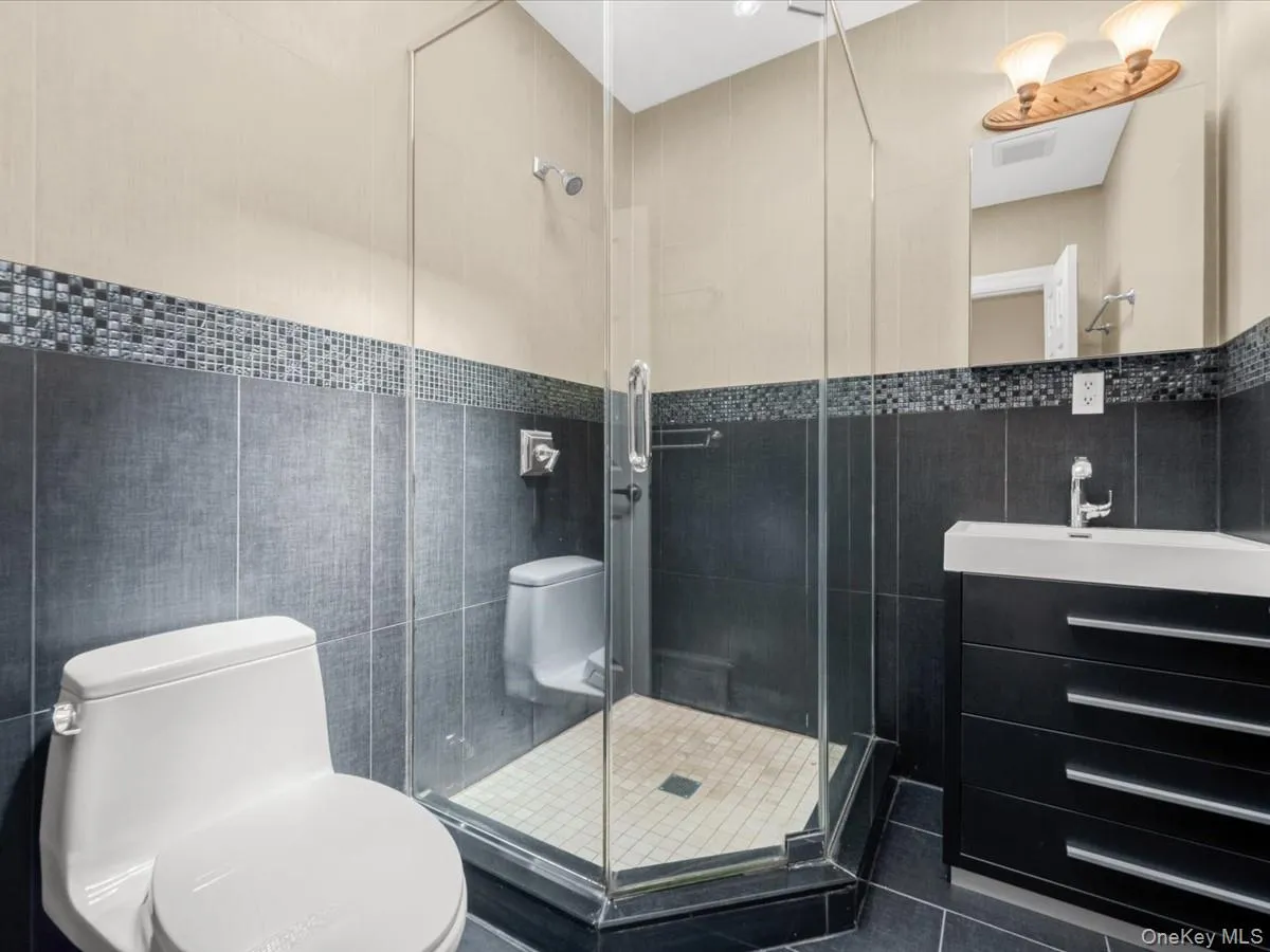 10018 67th Drive, New York, NY, 3 Bedrooms Bedrooms, 10 Rooms Rooms,3 BathroomsBathrooms,Residential,For Rent,67th,0,1000275 10018 67th Drive, New York, NY, 3 Bedrooms Bedrooms, 10 Rooms Rooms,3 BathroomsBathrooms,Residential,For Rent,67th,0,1000275