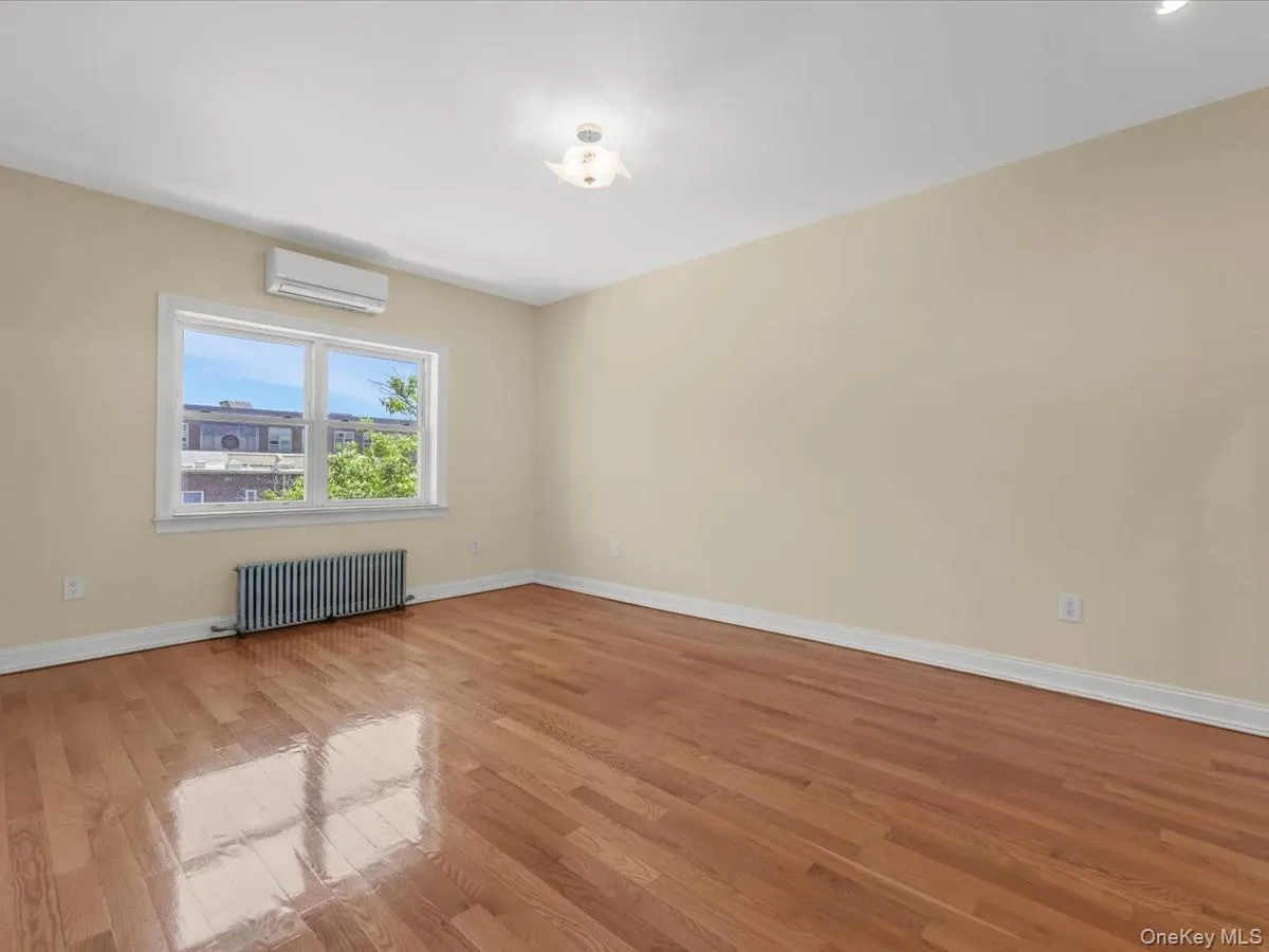 10018 67th Drive, New York, NY, 3 Bedrooms Bedrooms, 10 Rooms Rooms,3 BathroomsBathrooms,Residential,For Rent,67th,0,1000275 10018 67th Drive, New York, NY, 3 Bedrooms Bedrooms, 10 Rooms Rooms,3 BathroomsBathrooms,Residential,For Rent,67th,0,1000275